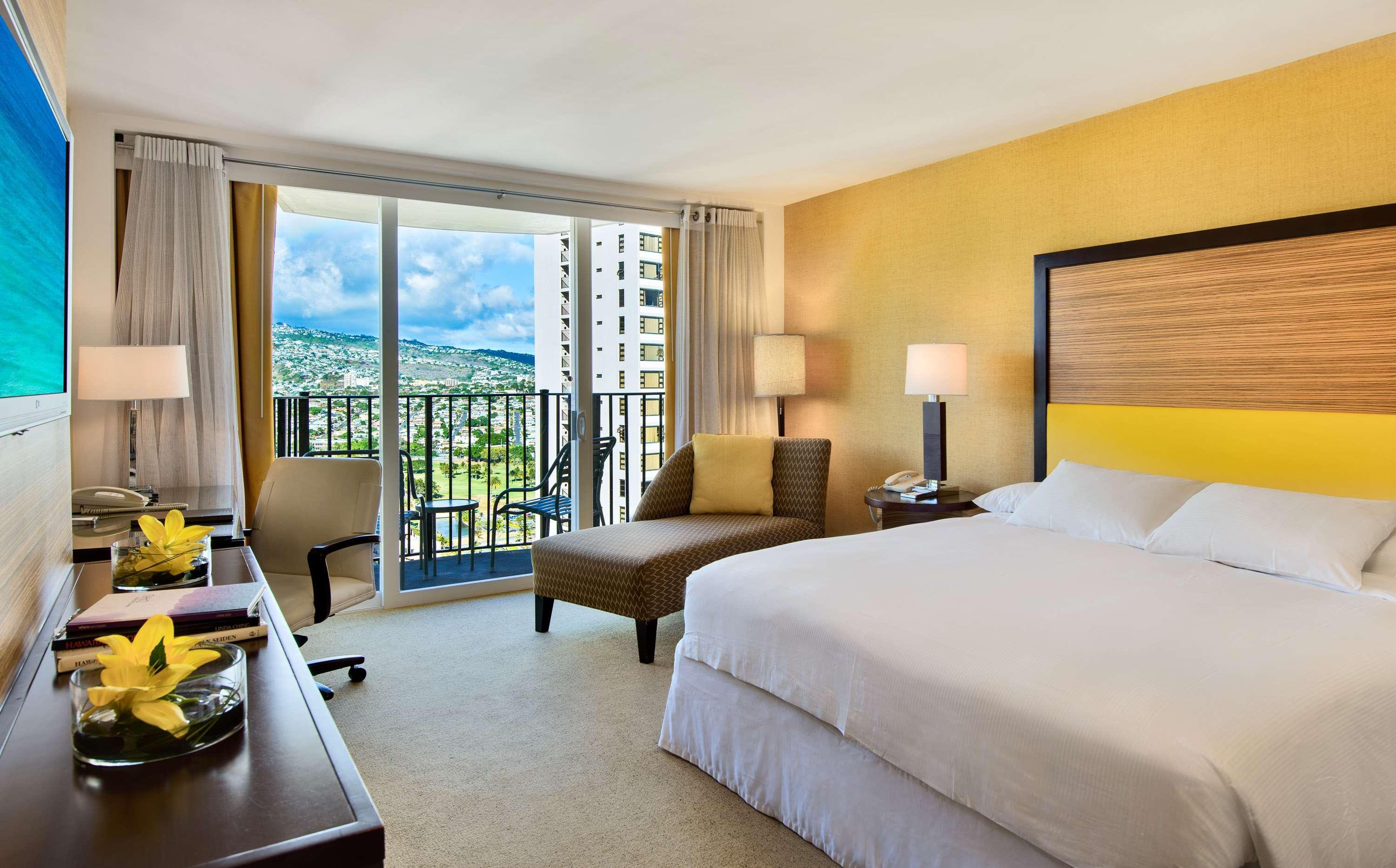 Hilton Waikiki & Honolulu