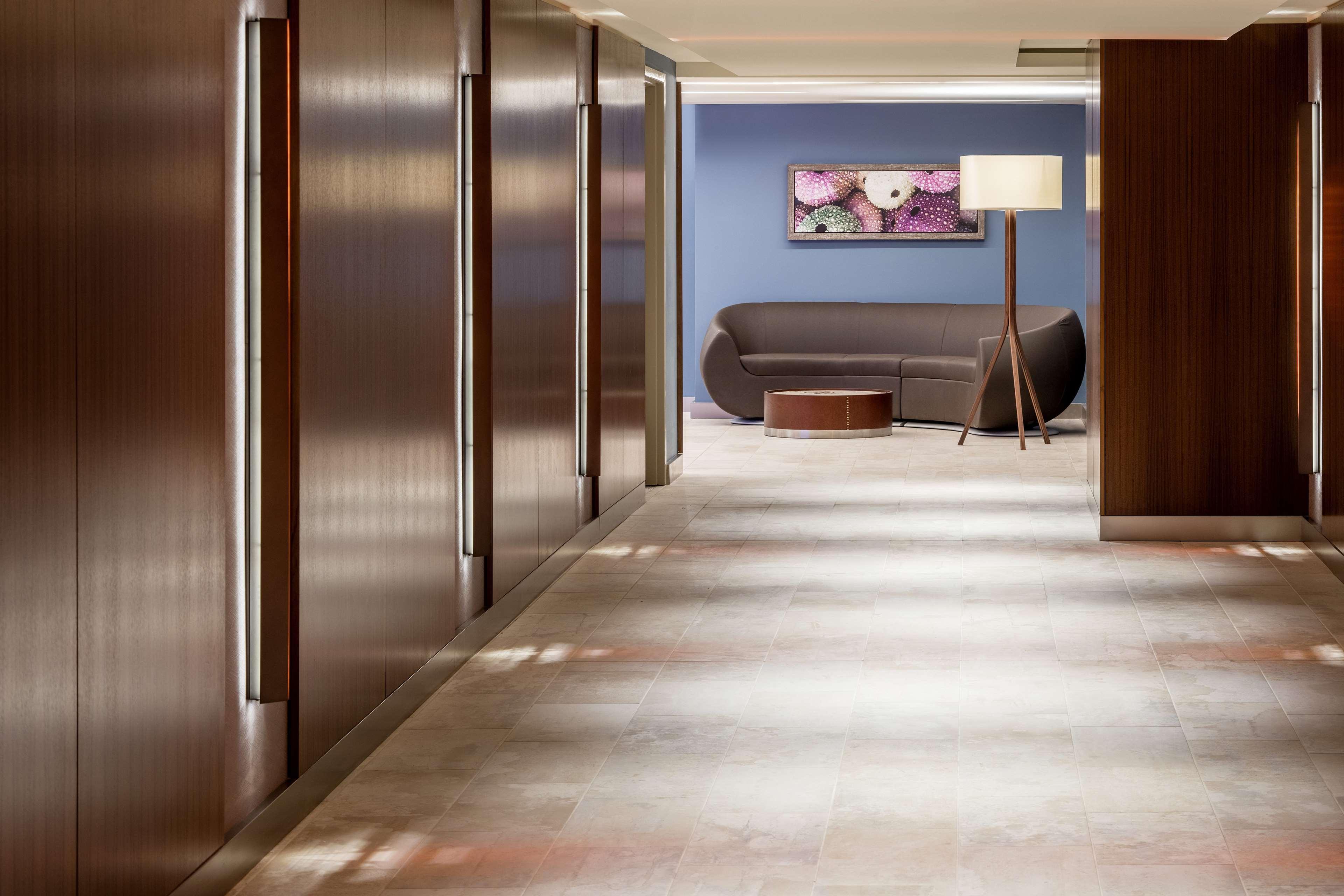 Hilton Garden Waikiki Hotel 3*