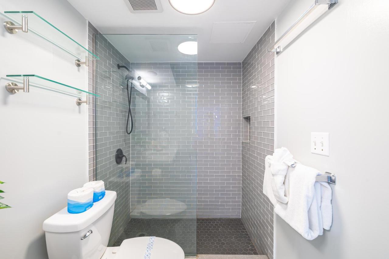 Tropical Retreat Near Waikiki With Parking Honolulu