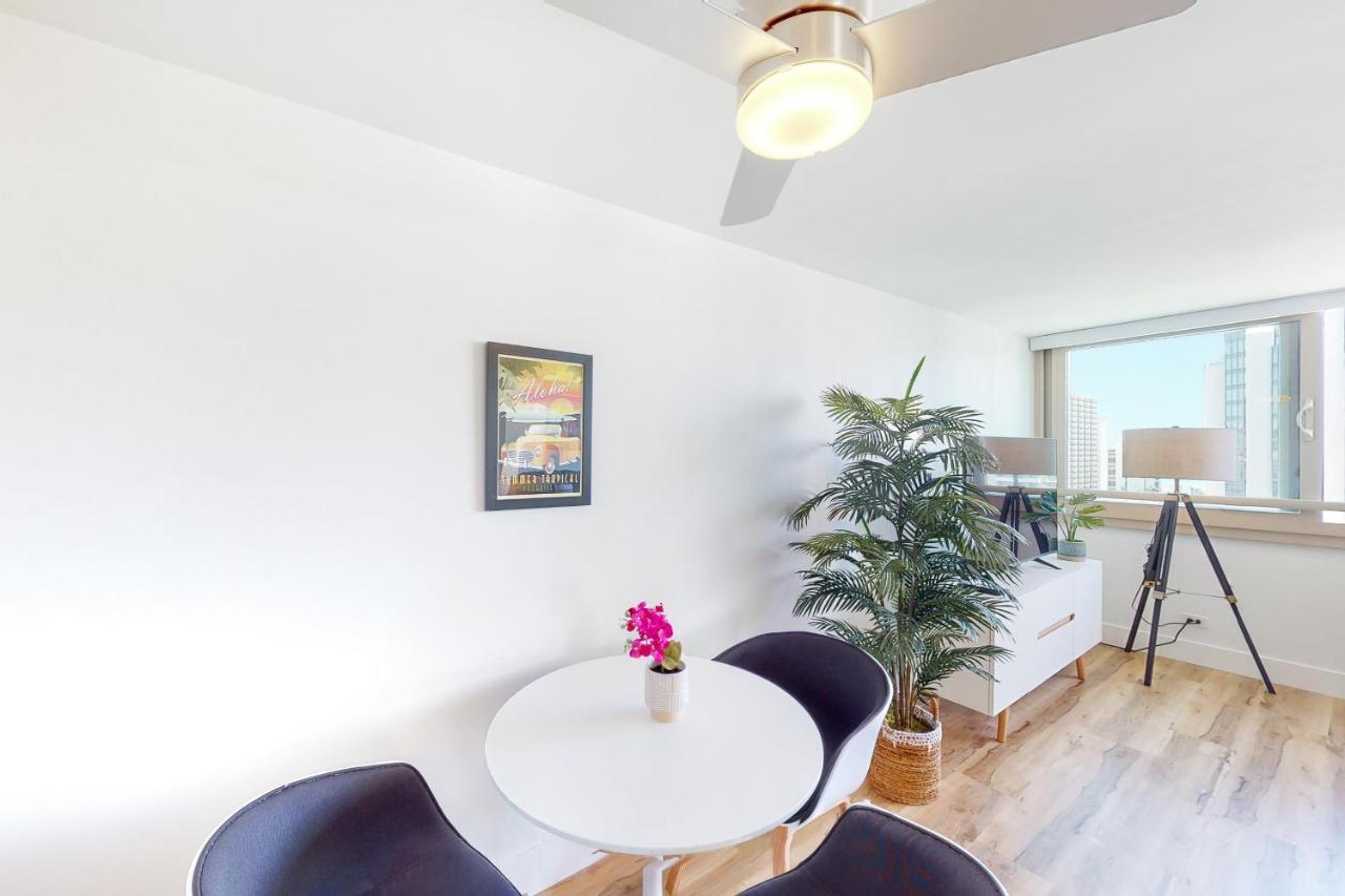 Island Colony 2020 Thirty Night Apartment Honolulu