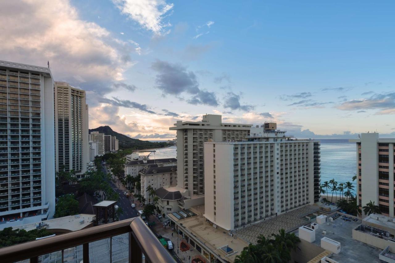 Outrigger Waikiki Beachcomber Hotel