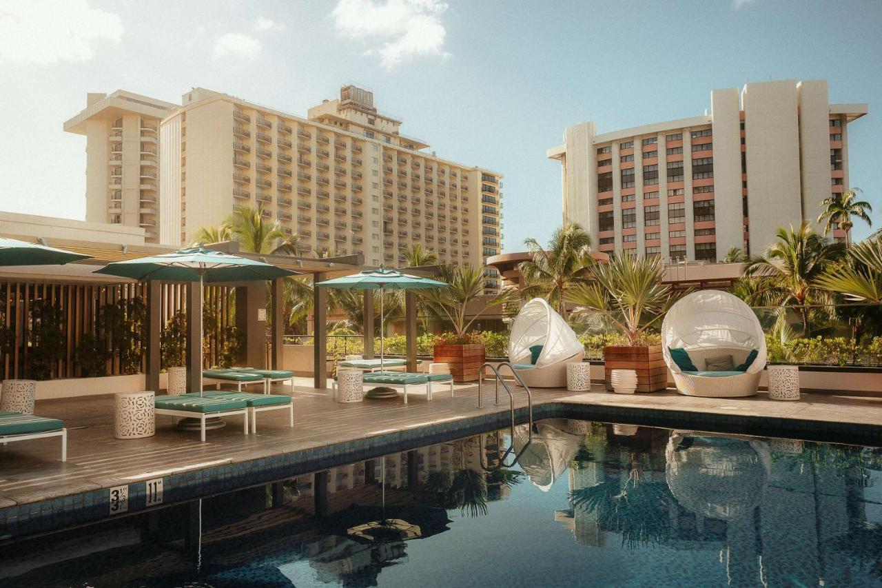 Hotel Outrigger Waikiki Beachcomber 4*