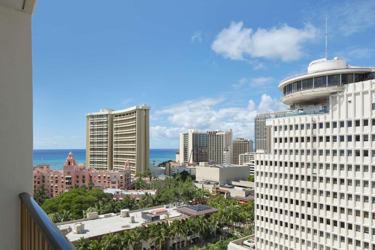 Hotel Outrigger Waikiki Beachcomber 4*