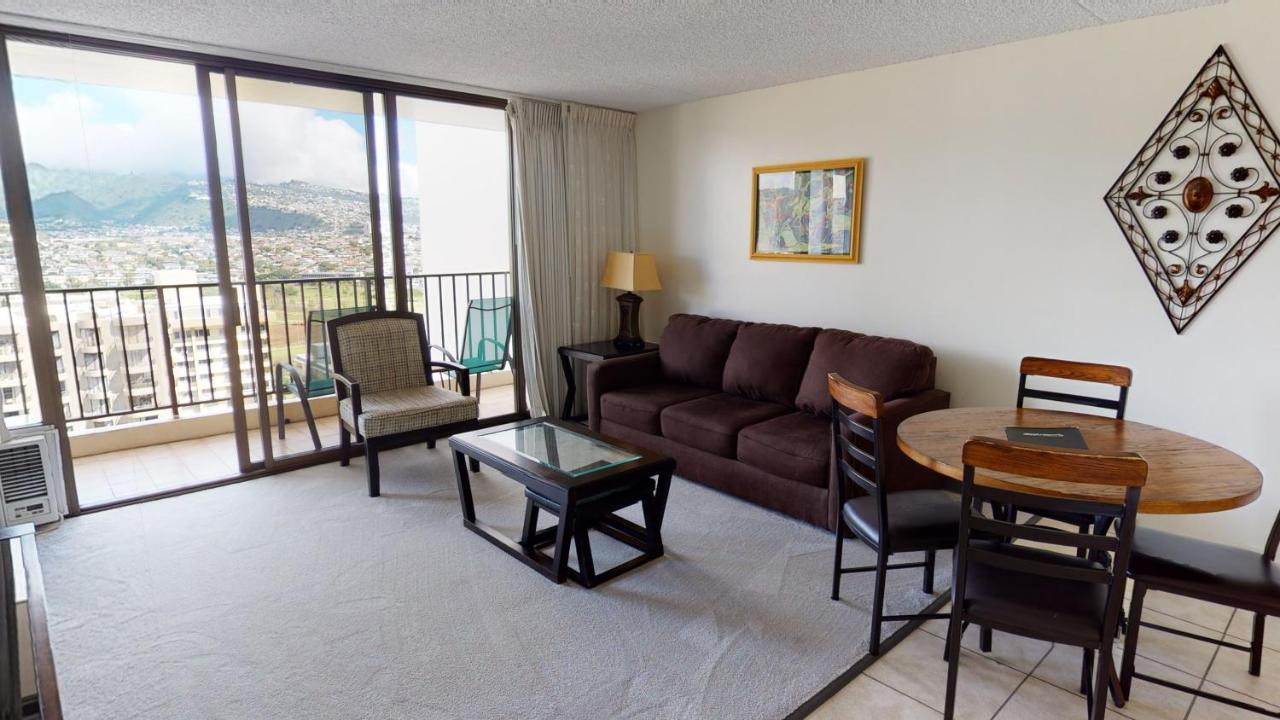 Deluxe Waikiki Banyan - Free Parking & Wifi Honolulu