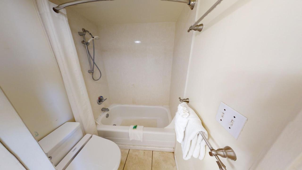 Apartment Deluxe Waikiki Banyan - Free Parking & Wifi Honolulu