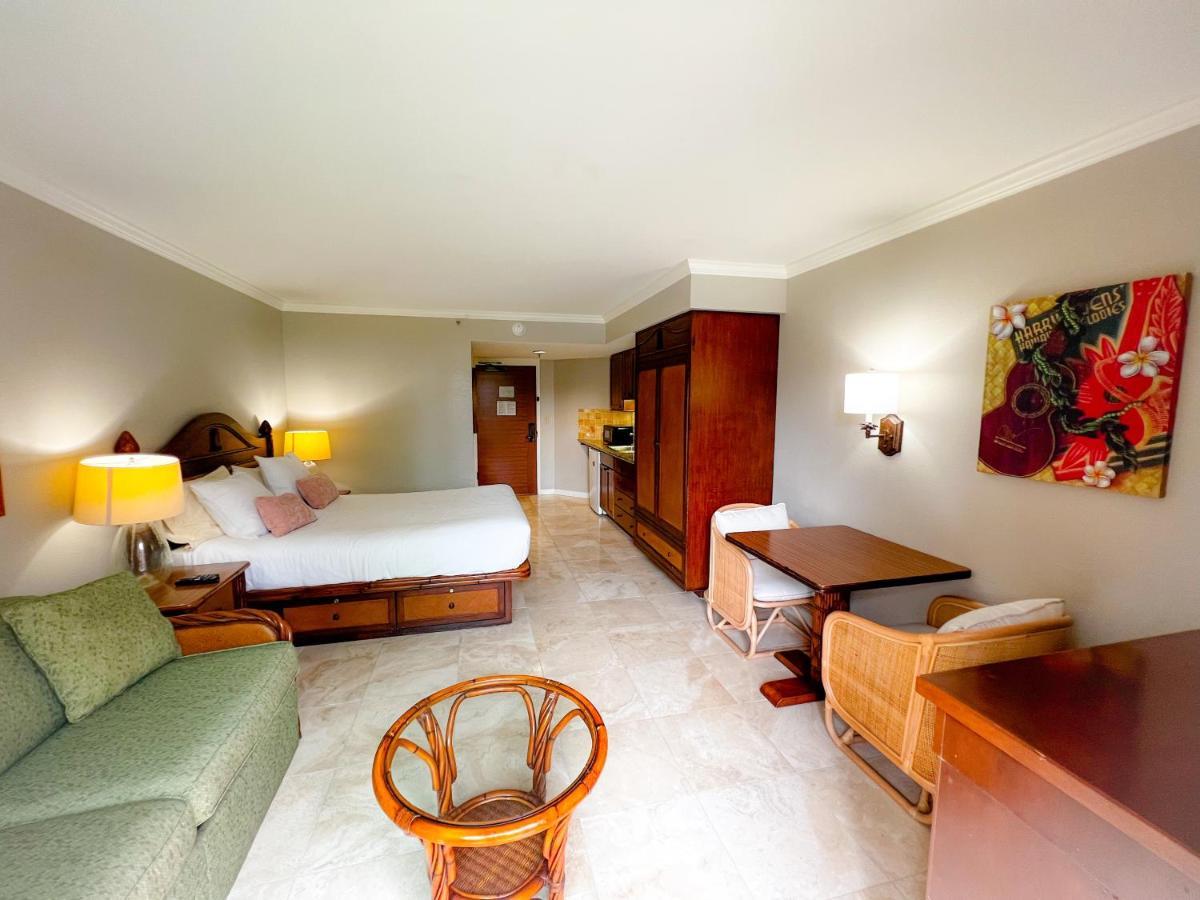 Radiant Luana Waikiki Apartment *