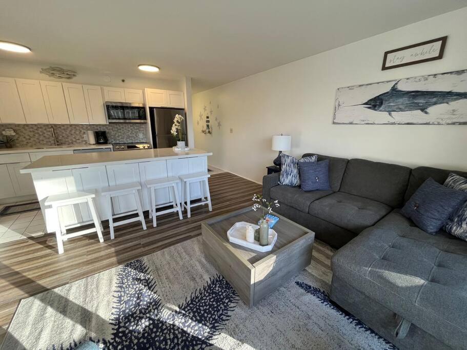Pe'a Ocean View @waikiki Banyan +1 Free Park Apartment Honolulu