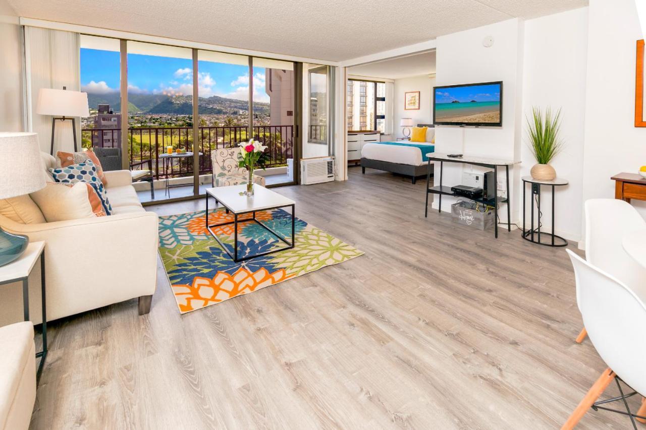 Apartment Sandy Toes, Mountain Views, Park For Free! Honolulu
