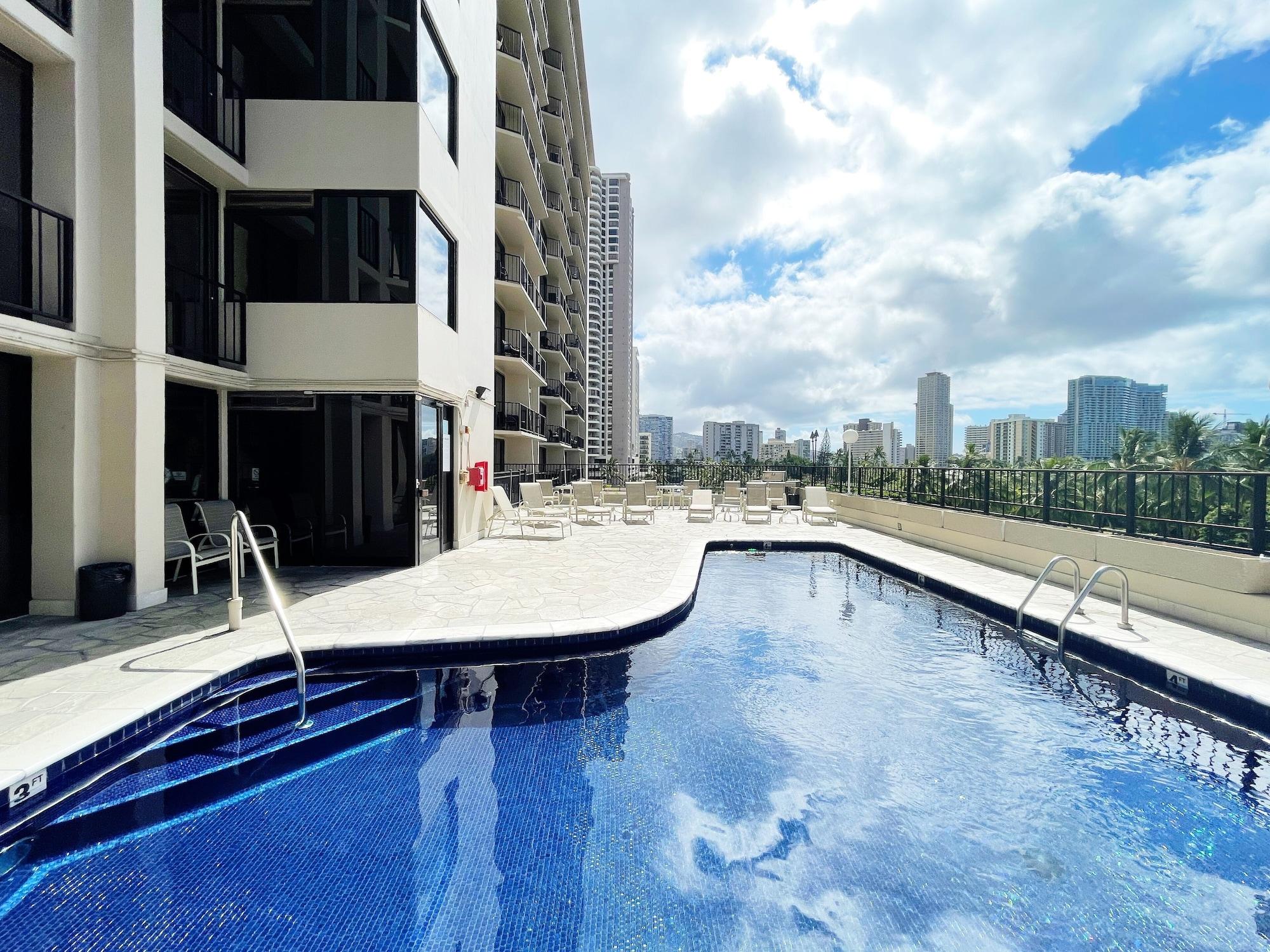 Aparthotel Aqua Palms Waikiki 3*