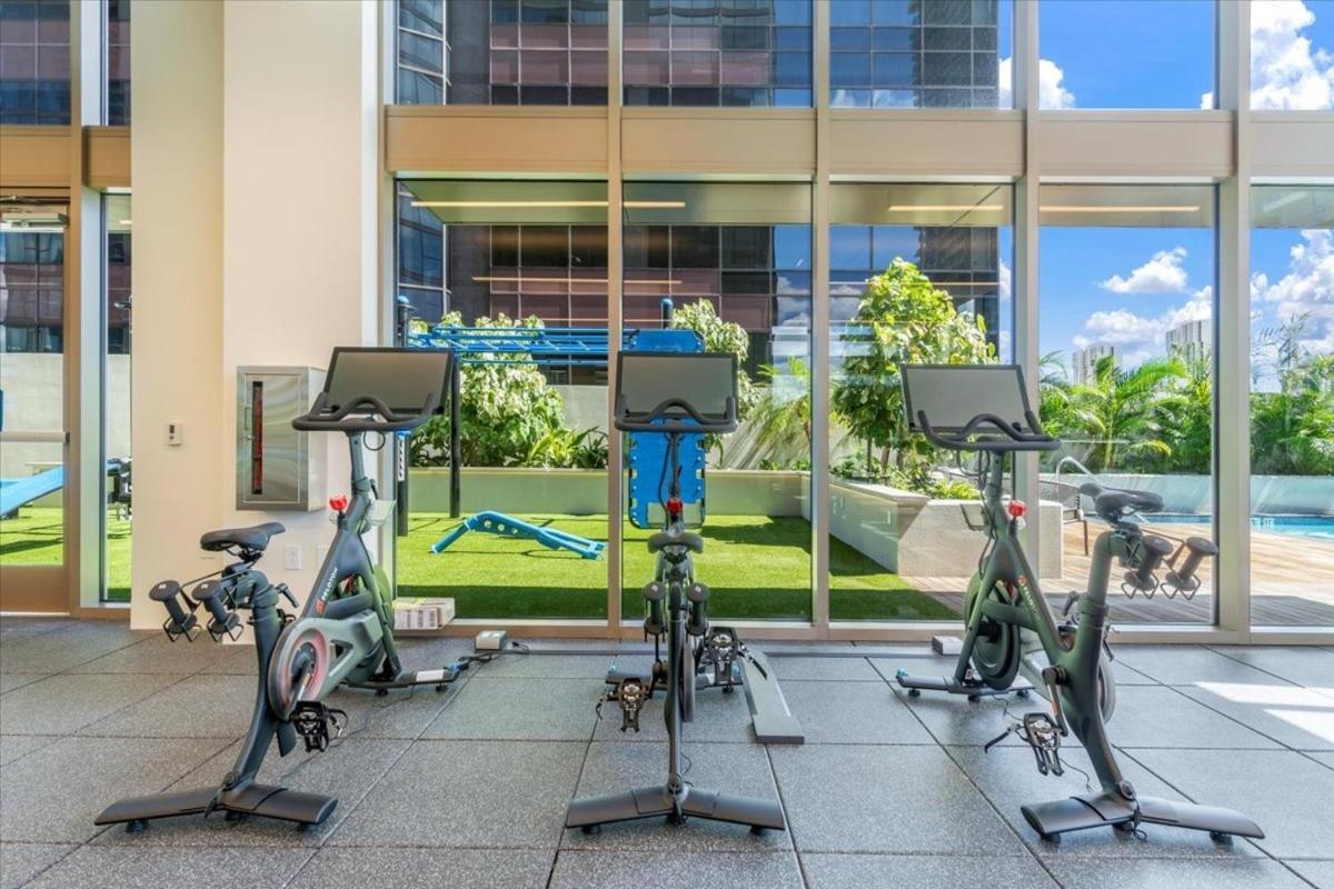 Apartment Sky Ala Moana 2307