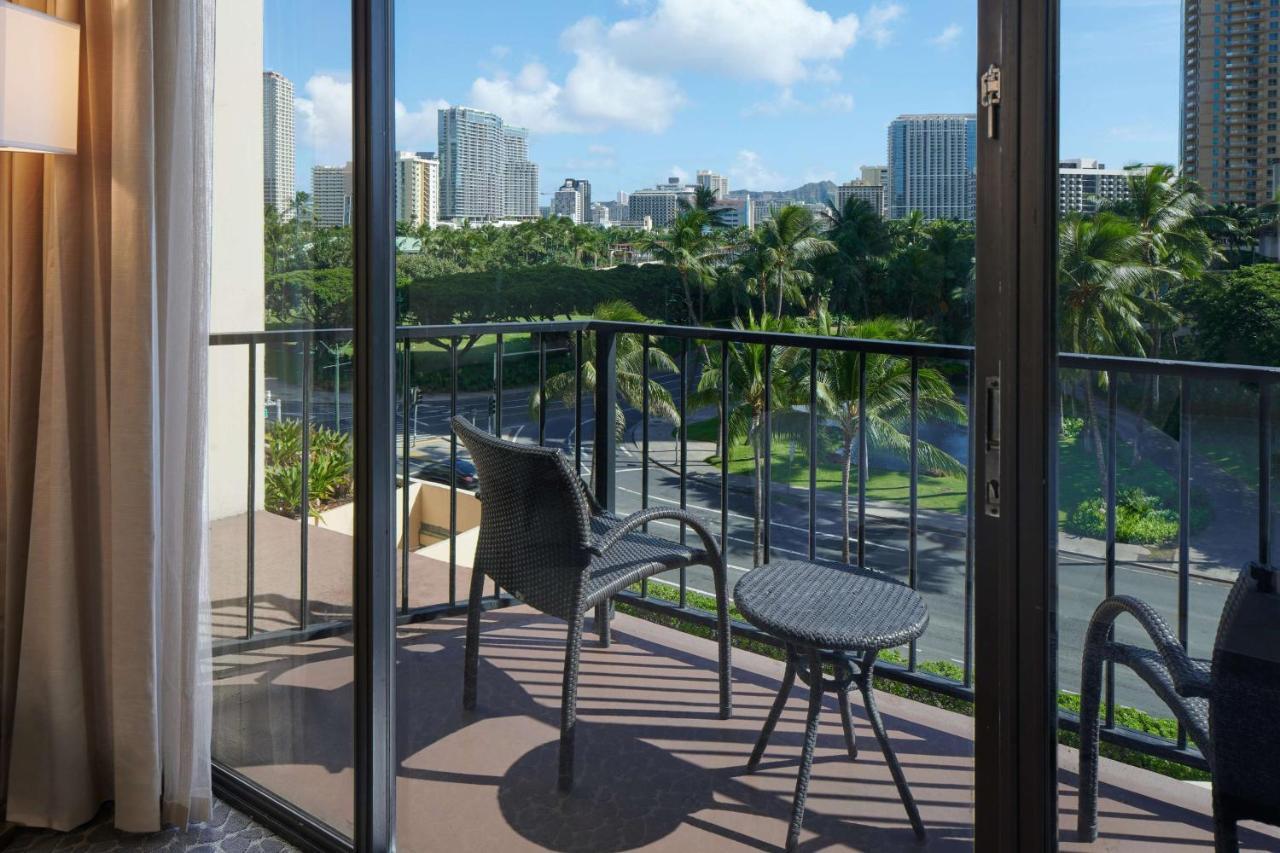 Aqua Palms Waikiki 3* Honolulu