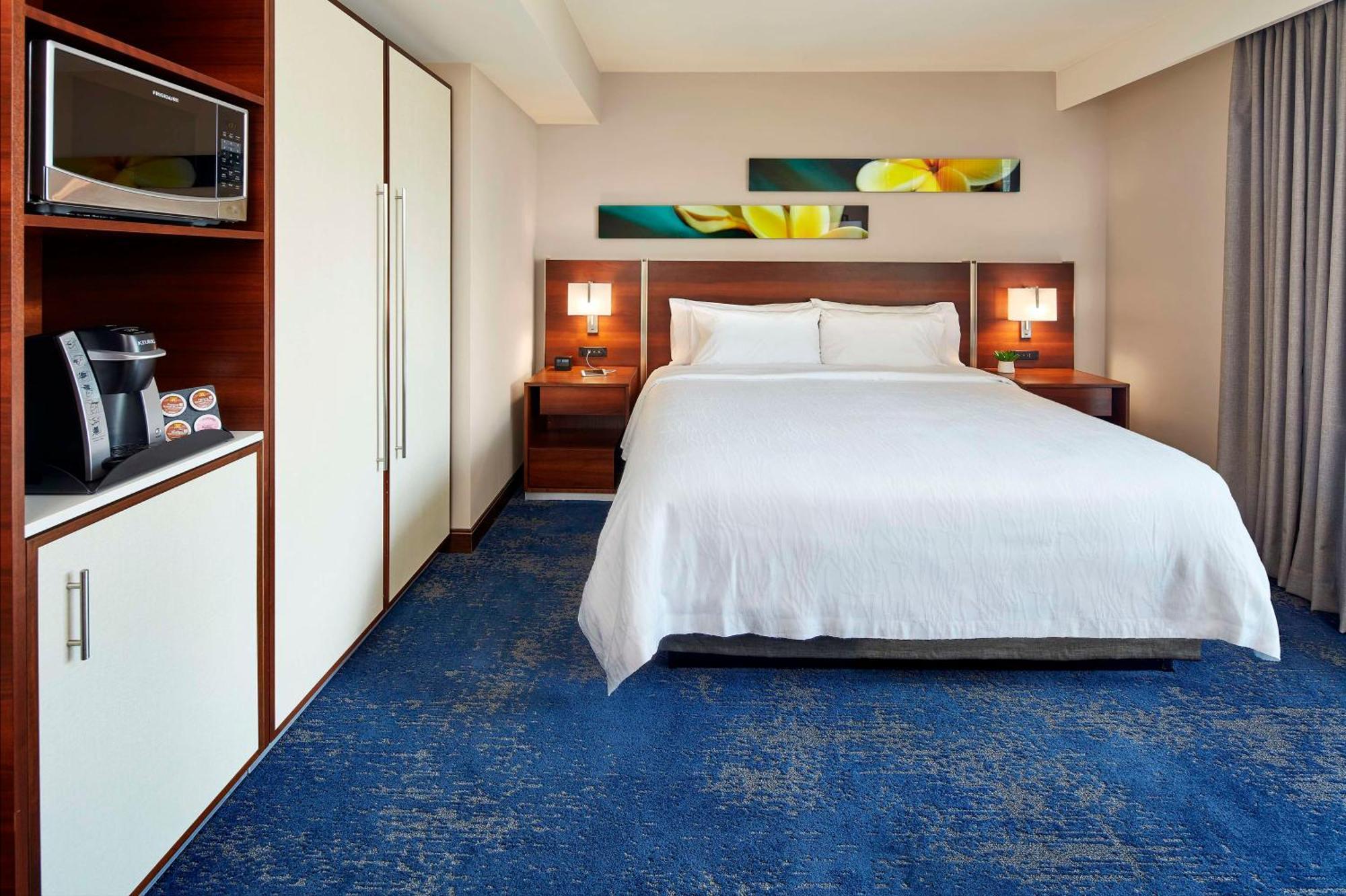 Hilton Garden Waikiki Hotel 3*