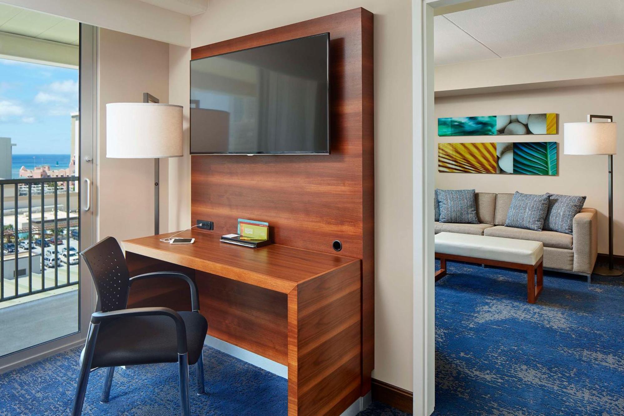Hilton Garden Waikiki Hotel 3*