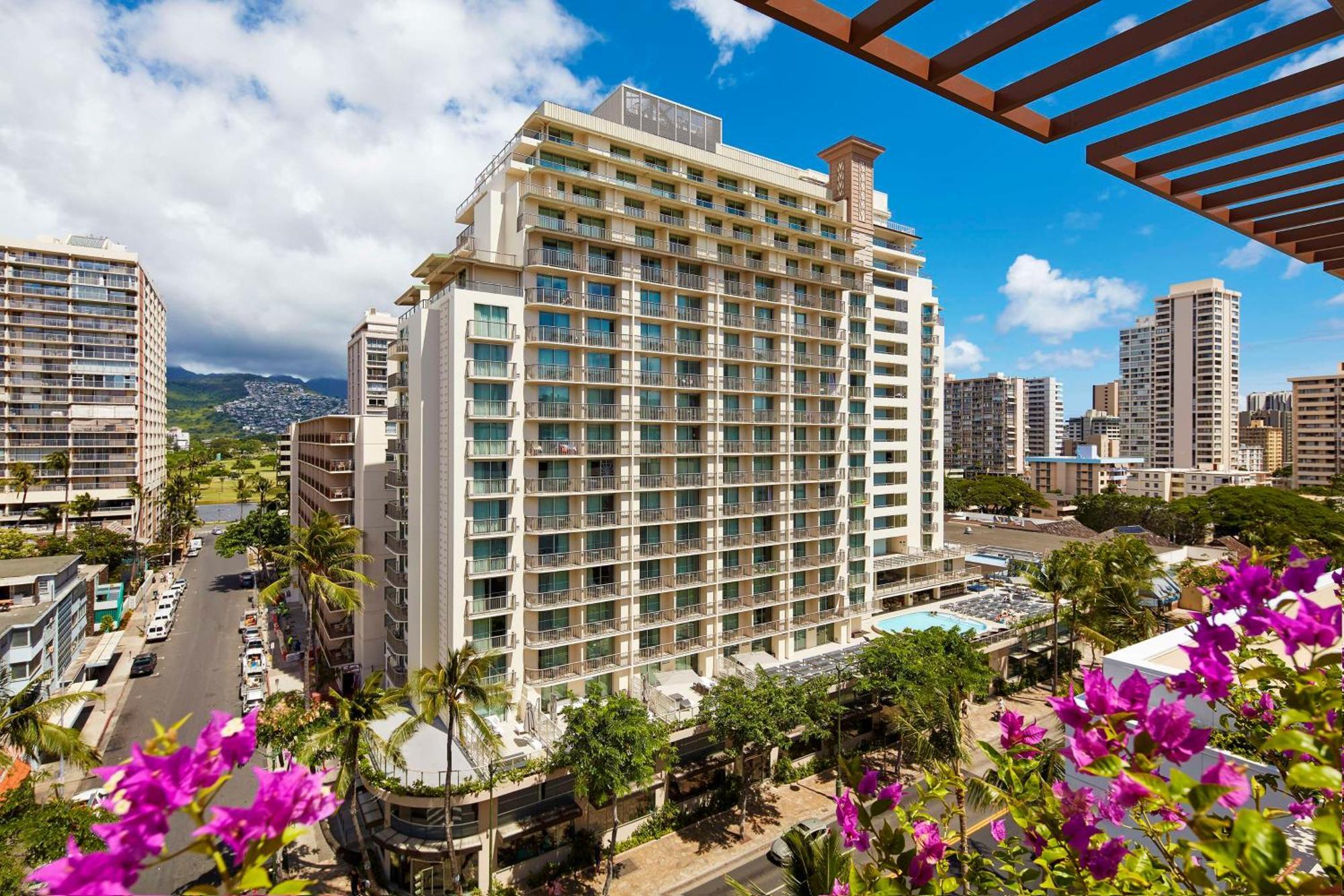 Hilton Garden Waikiki Hotel 3*