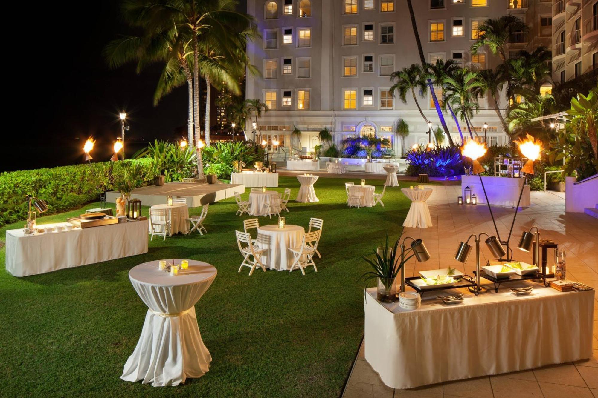 Moana Surfrider, A Westin & Spa, Waikiki
