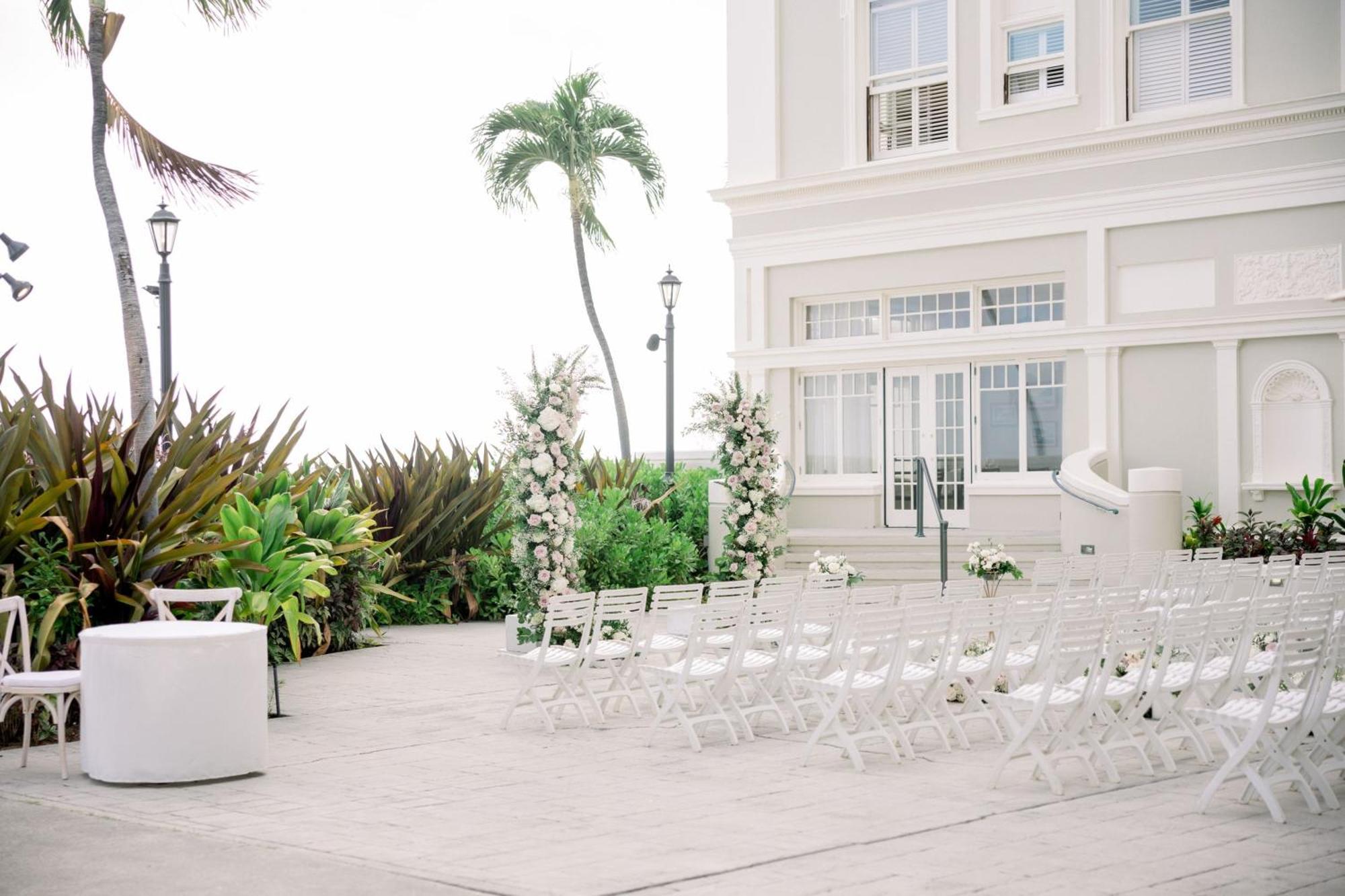 Moana Surfrider, A Westin & Spa, Waikiki Resort Honolulu