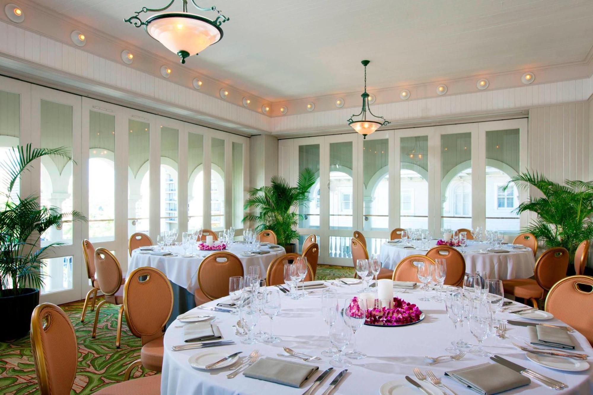 Moana Surfrider, A Westin & Spa, Waikiki 4*
