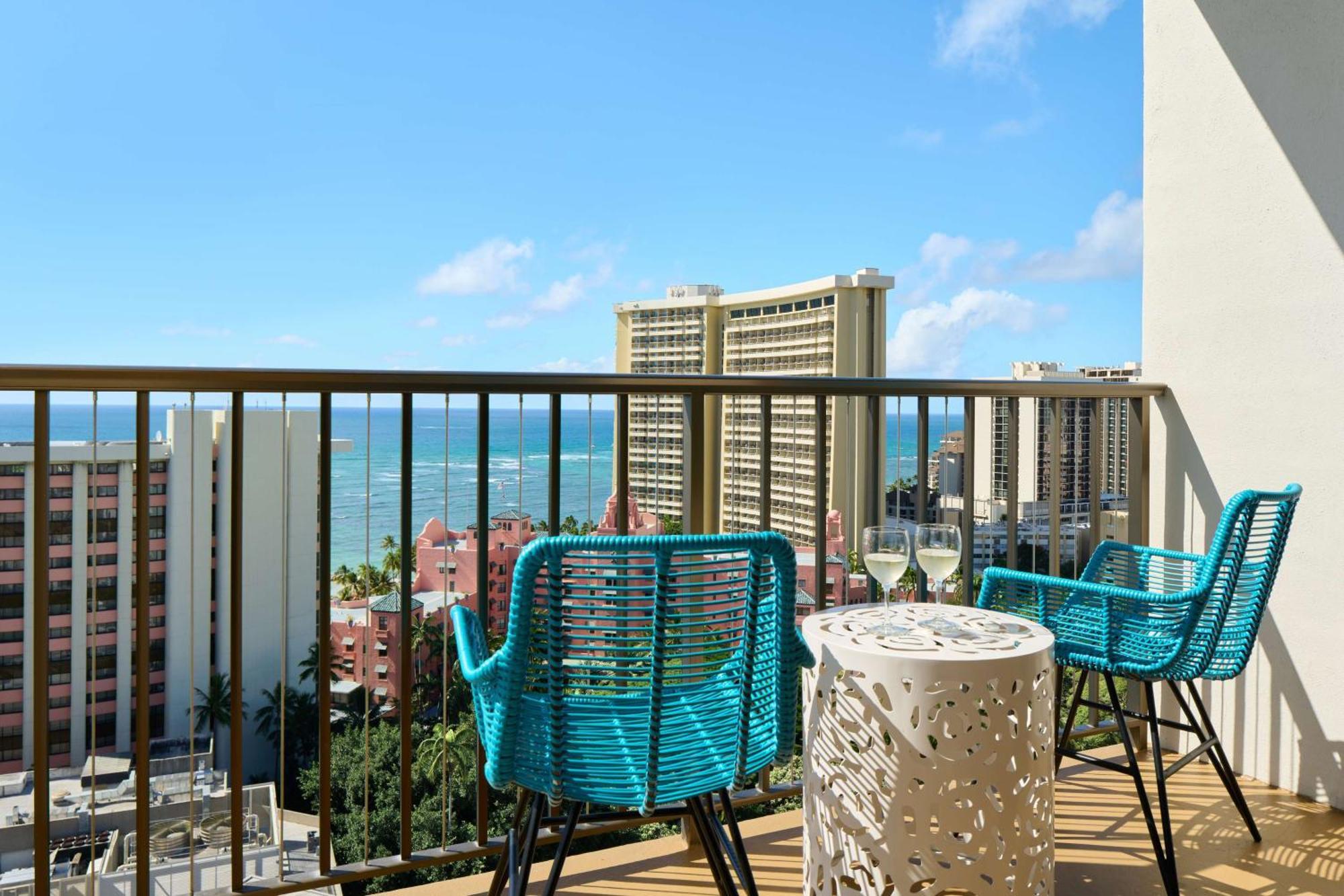 Hotel Outrigger Waikiki Beachcomber 4*