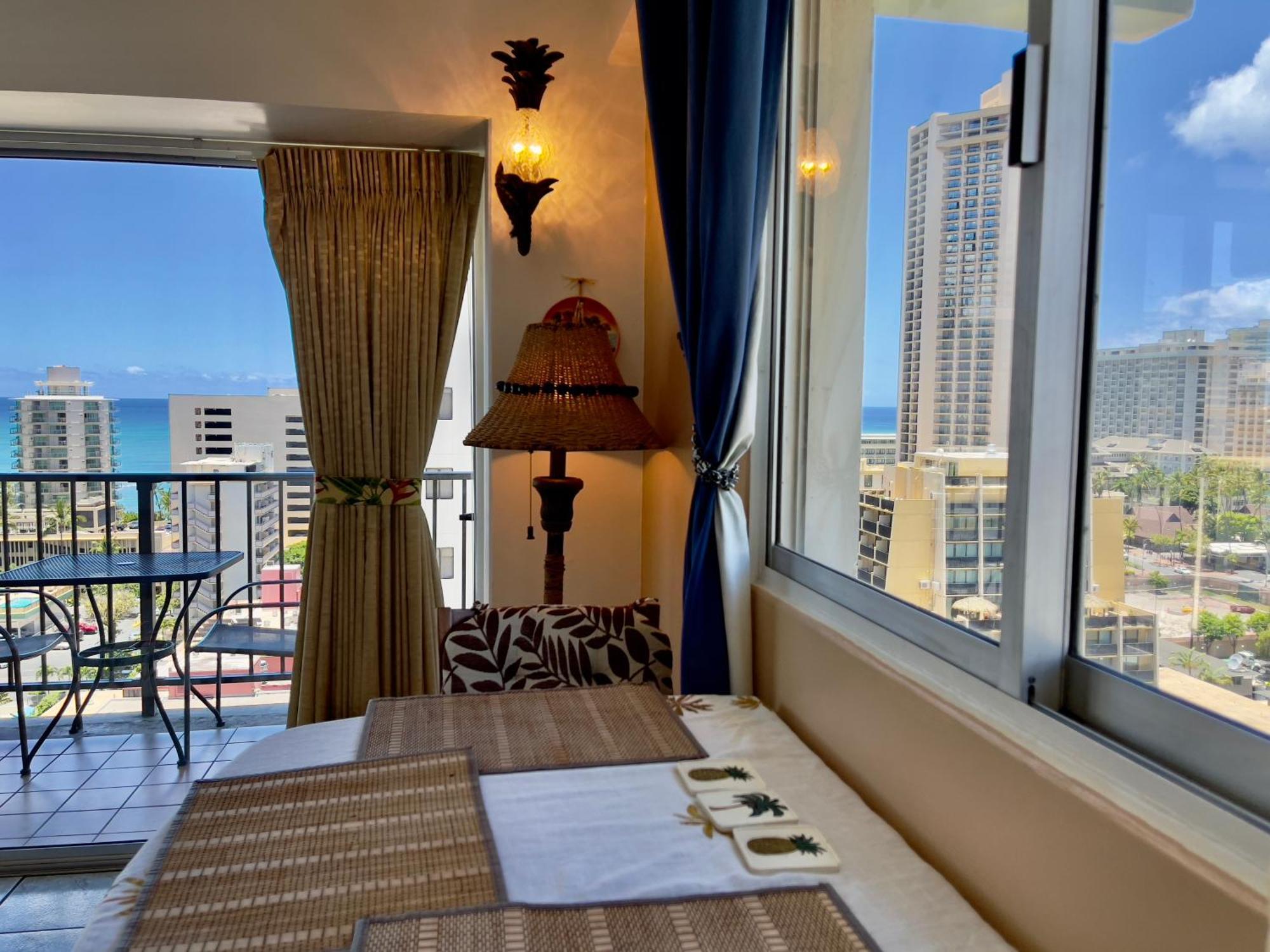Jenny's Waikiki Apartment Honolulu