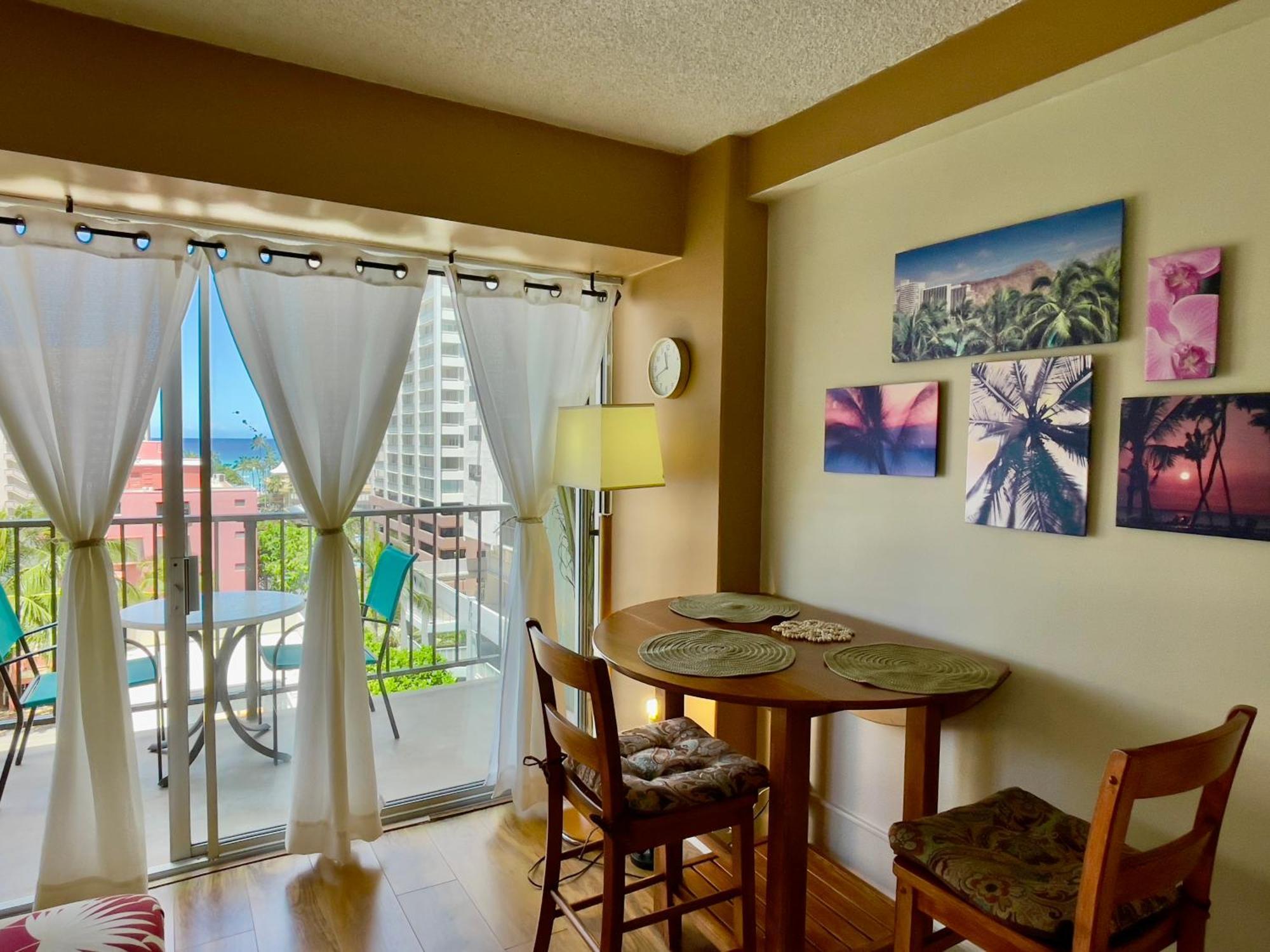 Jenny's Waikiki *