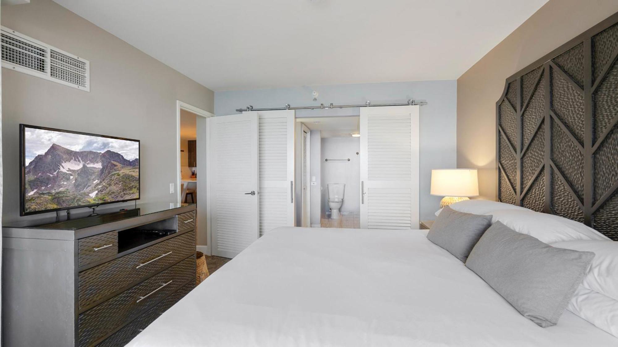 Luxury Oceanfront 2 Bedroom At Waikiki Tower * Honolulu