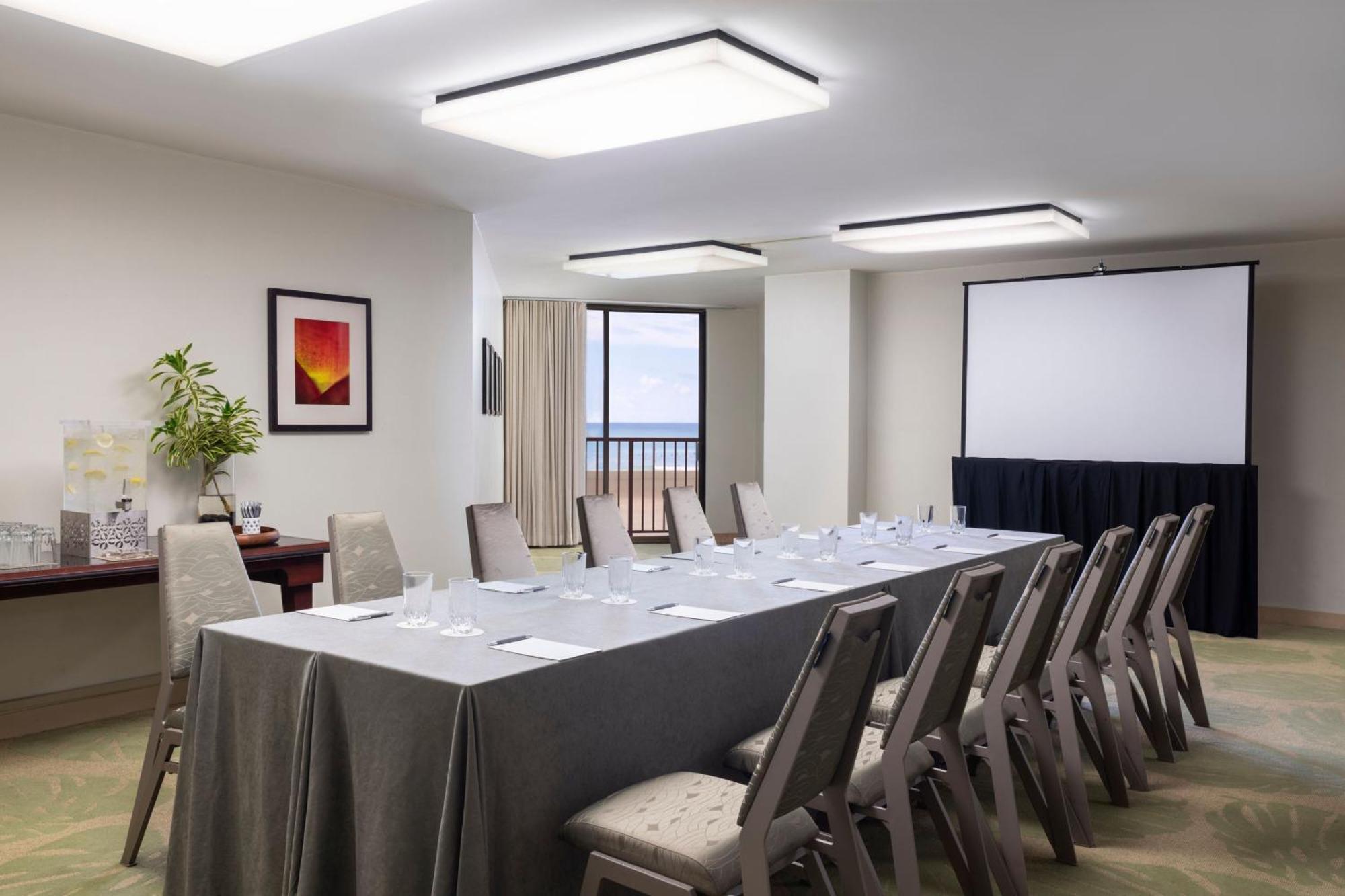 Moana Surfrider, A Westin & Spa, Waikiki
