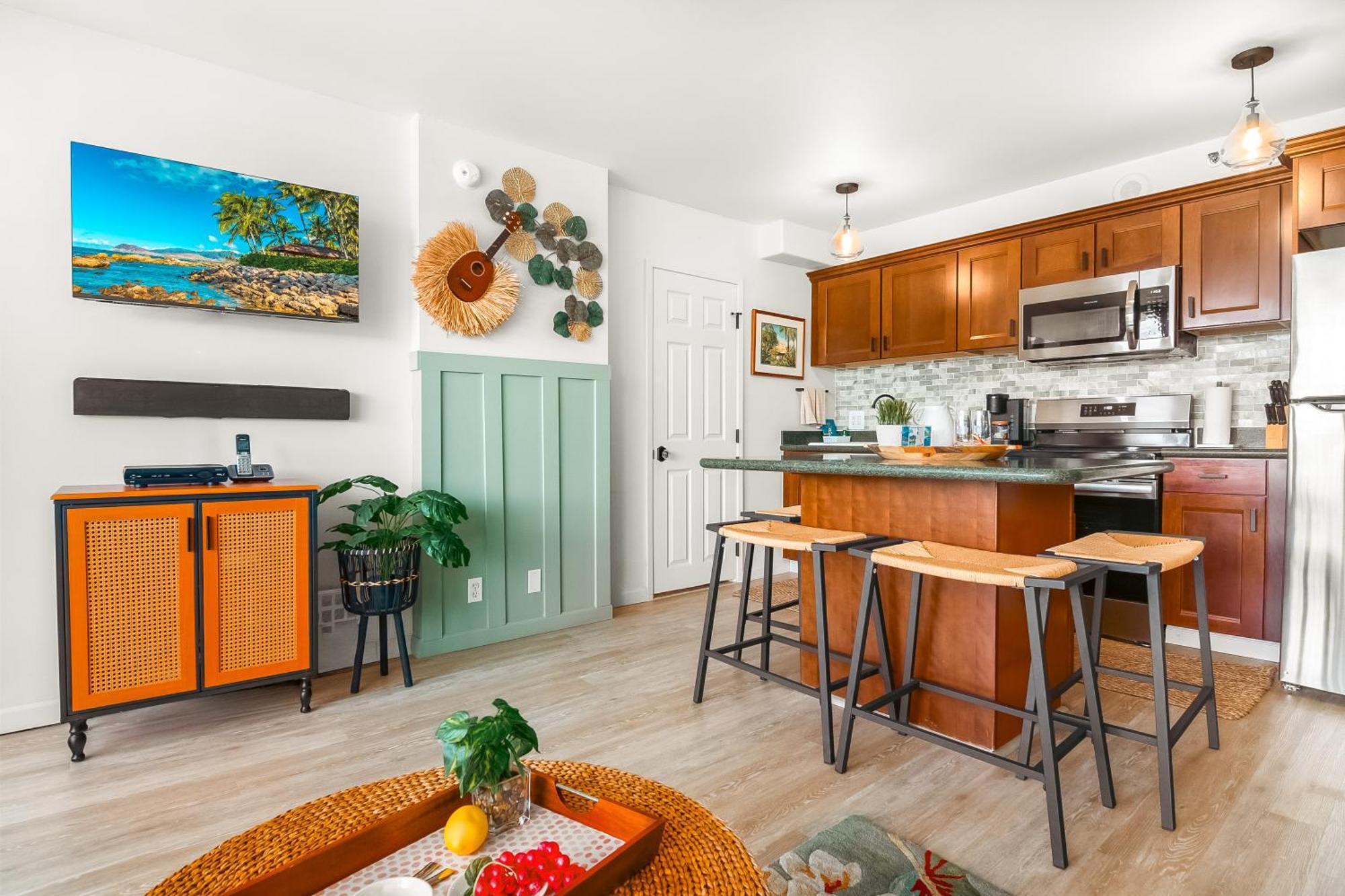 Mountain View W/ King-size Bed, Free Parking Apartment
