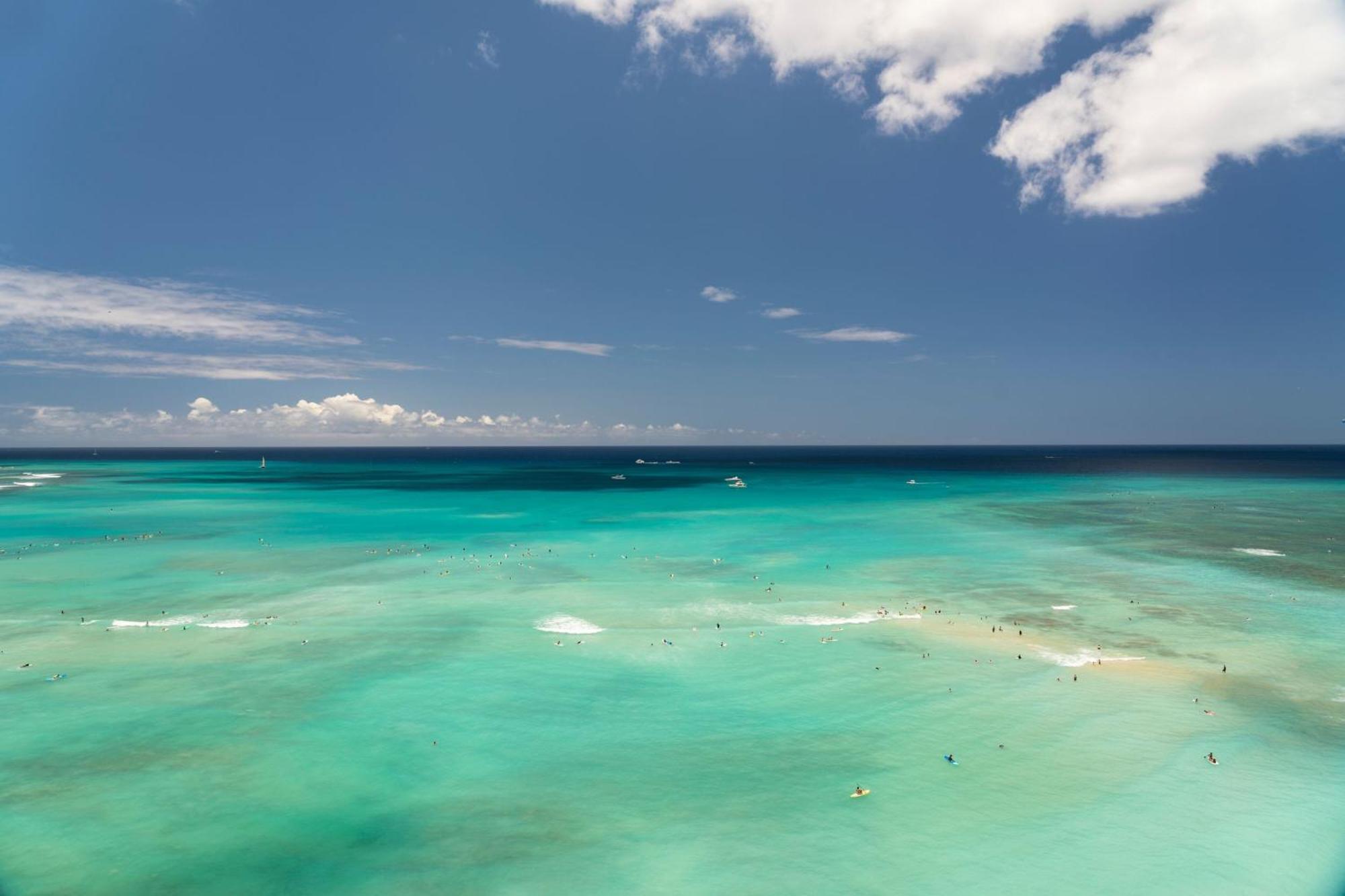 Moana Surfrider, A Westin & Spa, Waikiki Resort