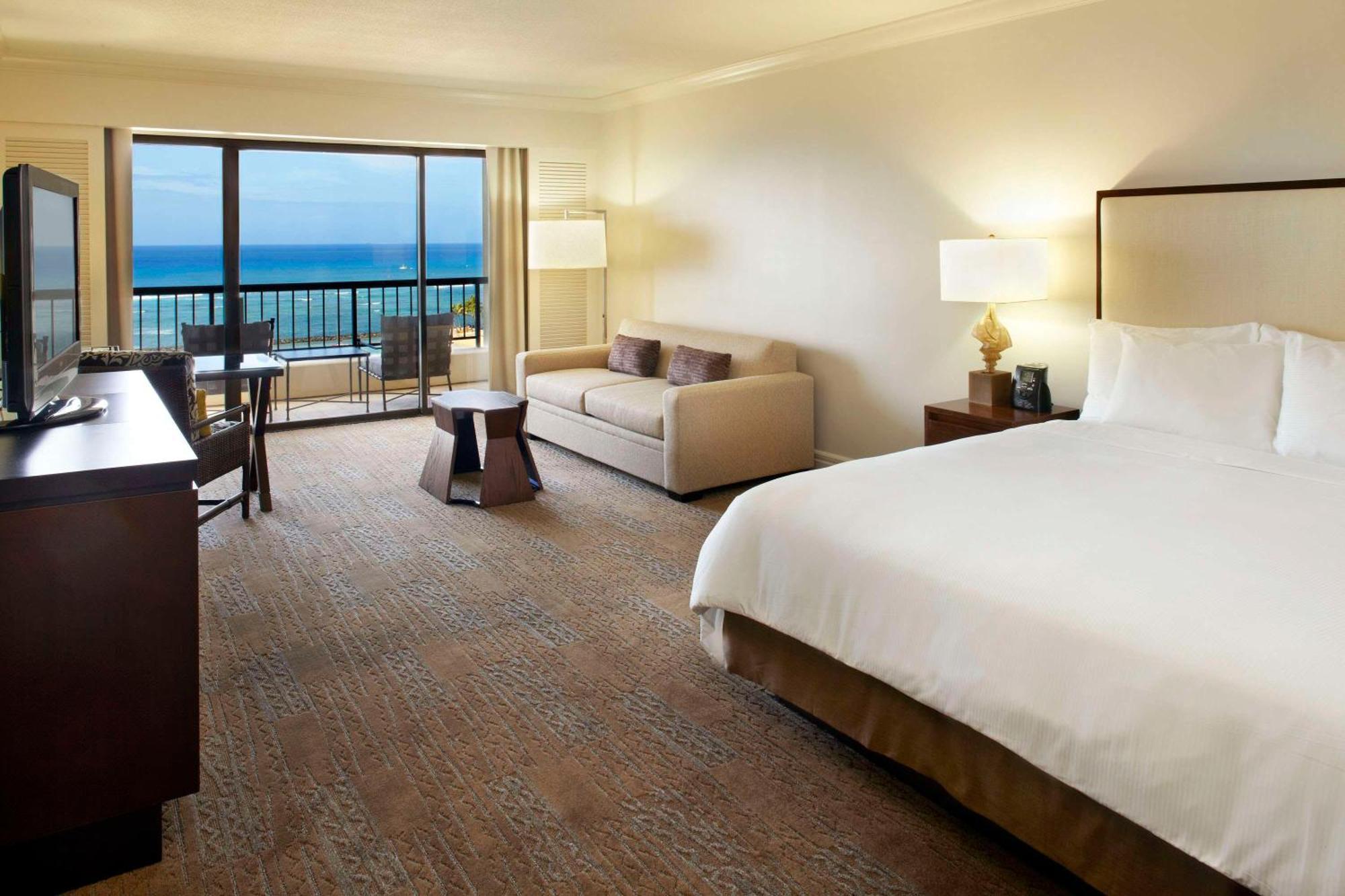 Hilton Hawaiian Village Waikiki Resort