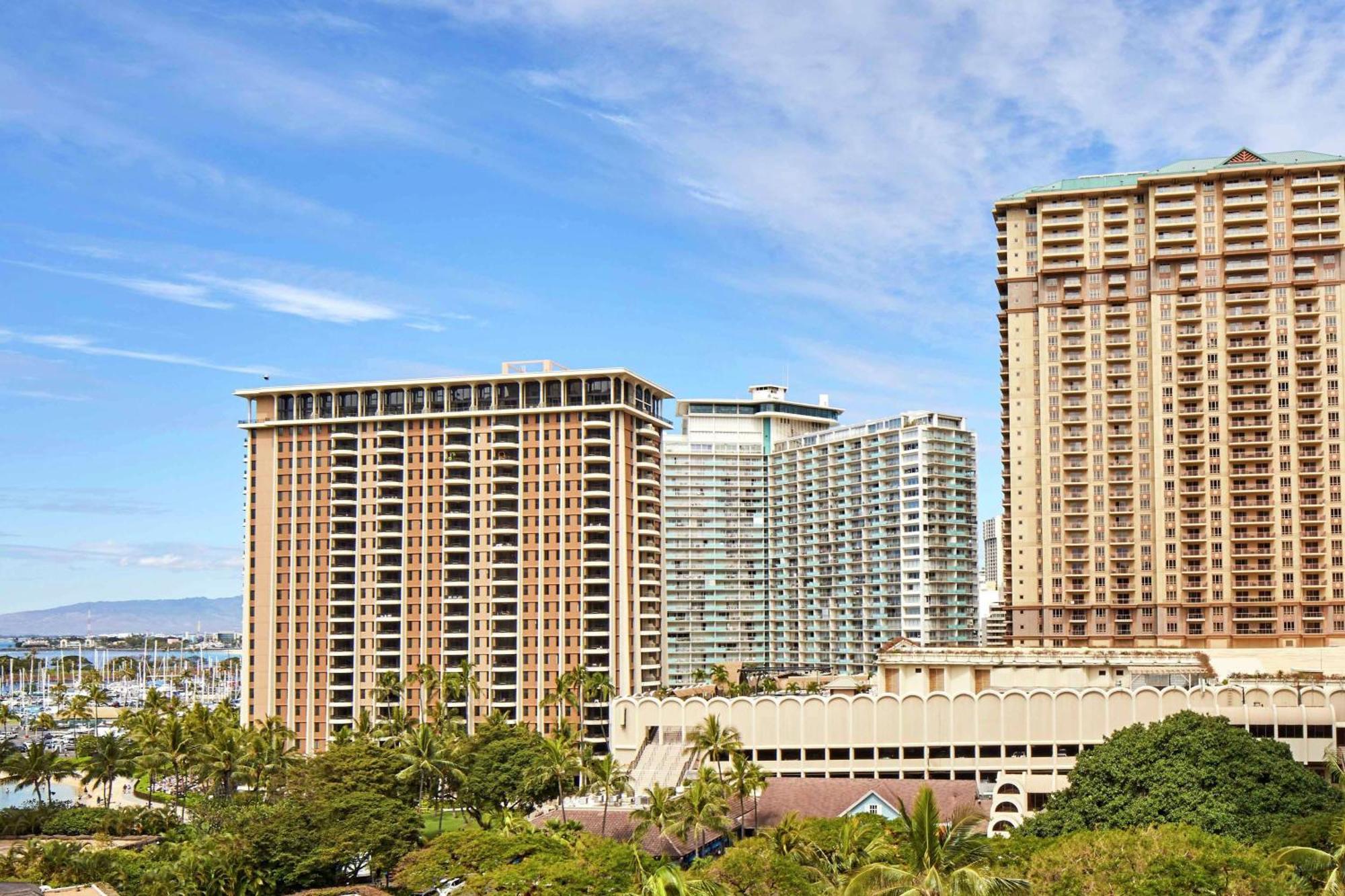 Hilton Hawaiian Village Waikiki Resort