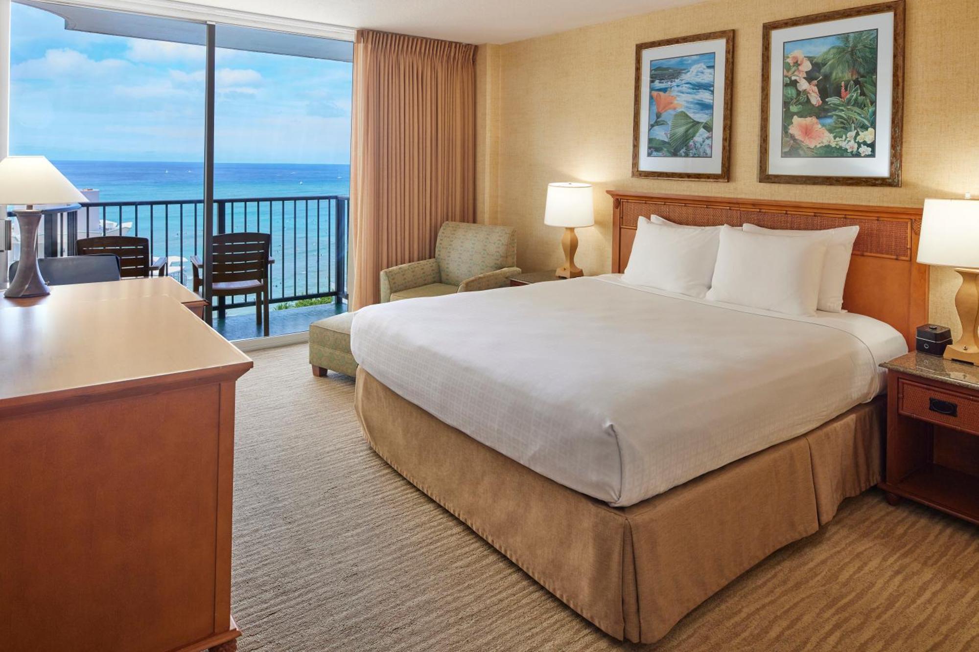 Waikiki 3*