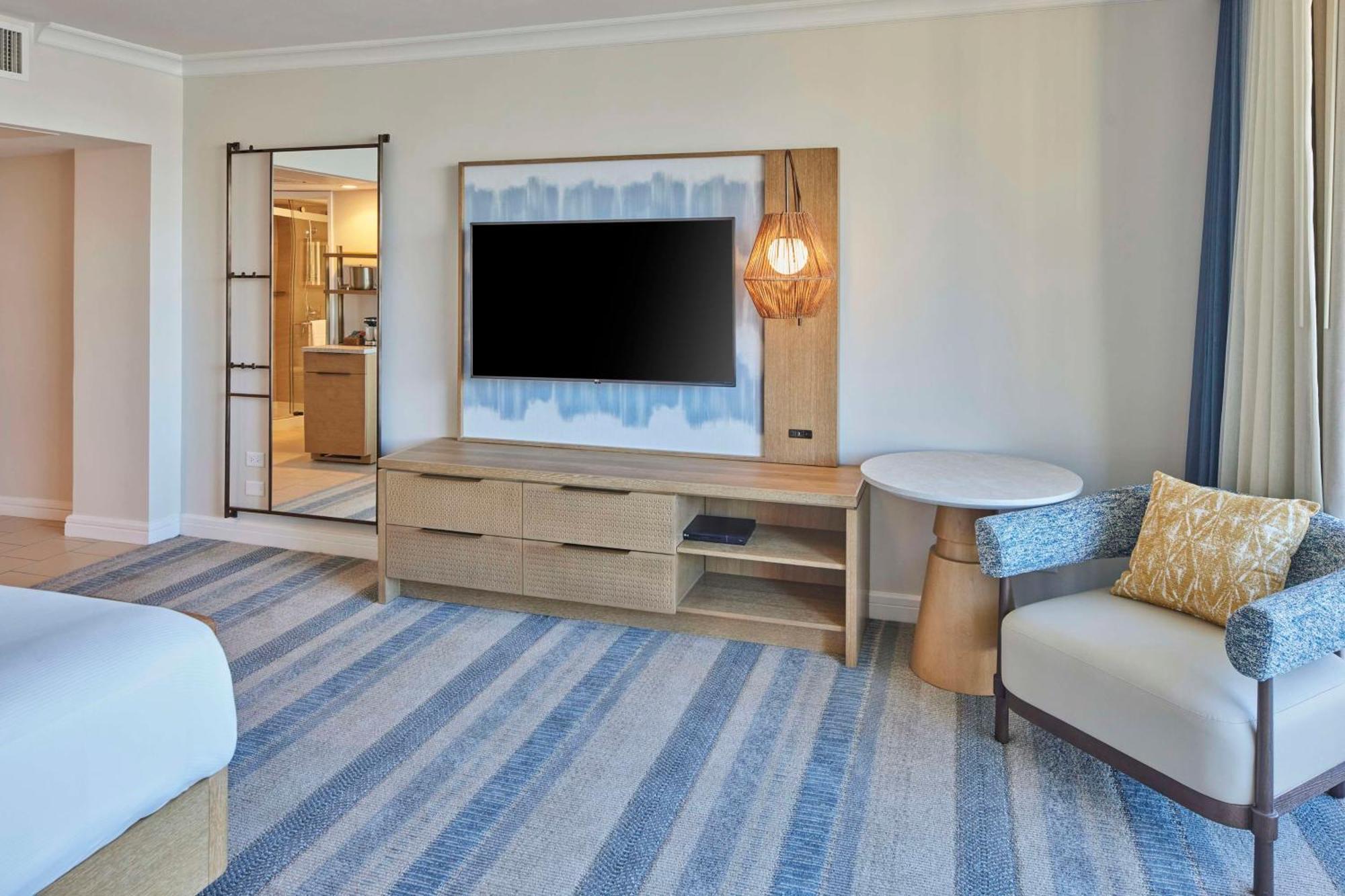 Hilton Hawaiian Village Waikiki Resort 4*