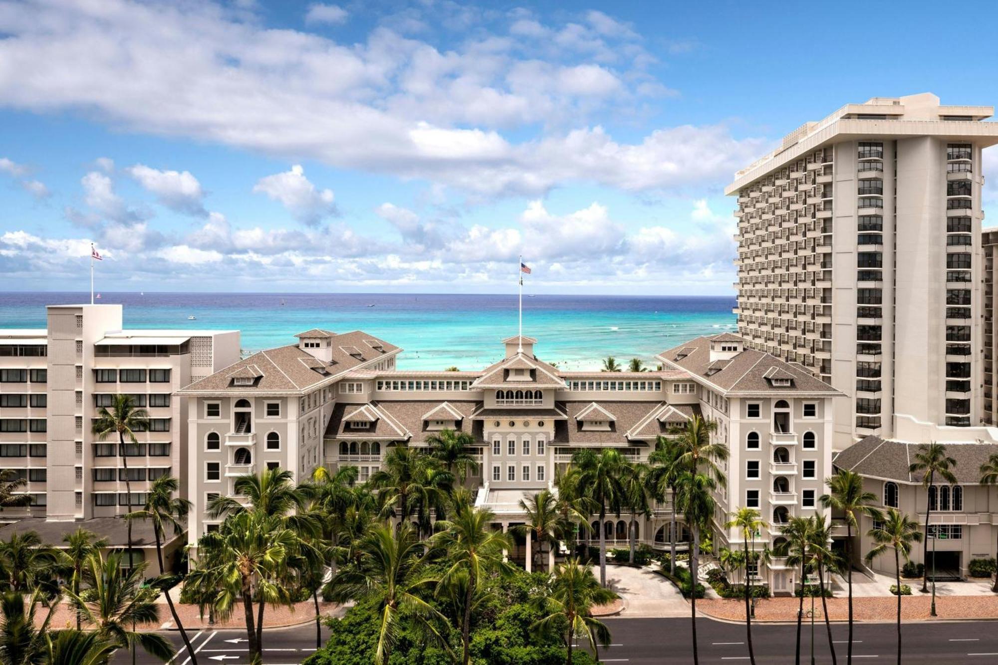 Moana Surfrider, A Westin & Spa, Waikiki Resort