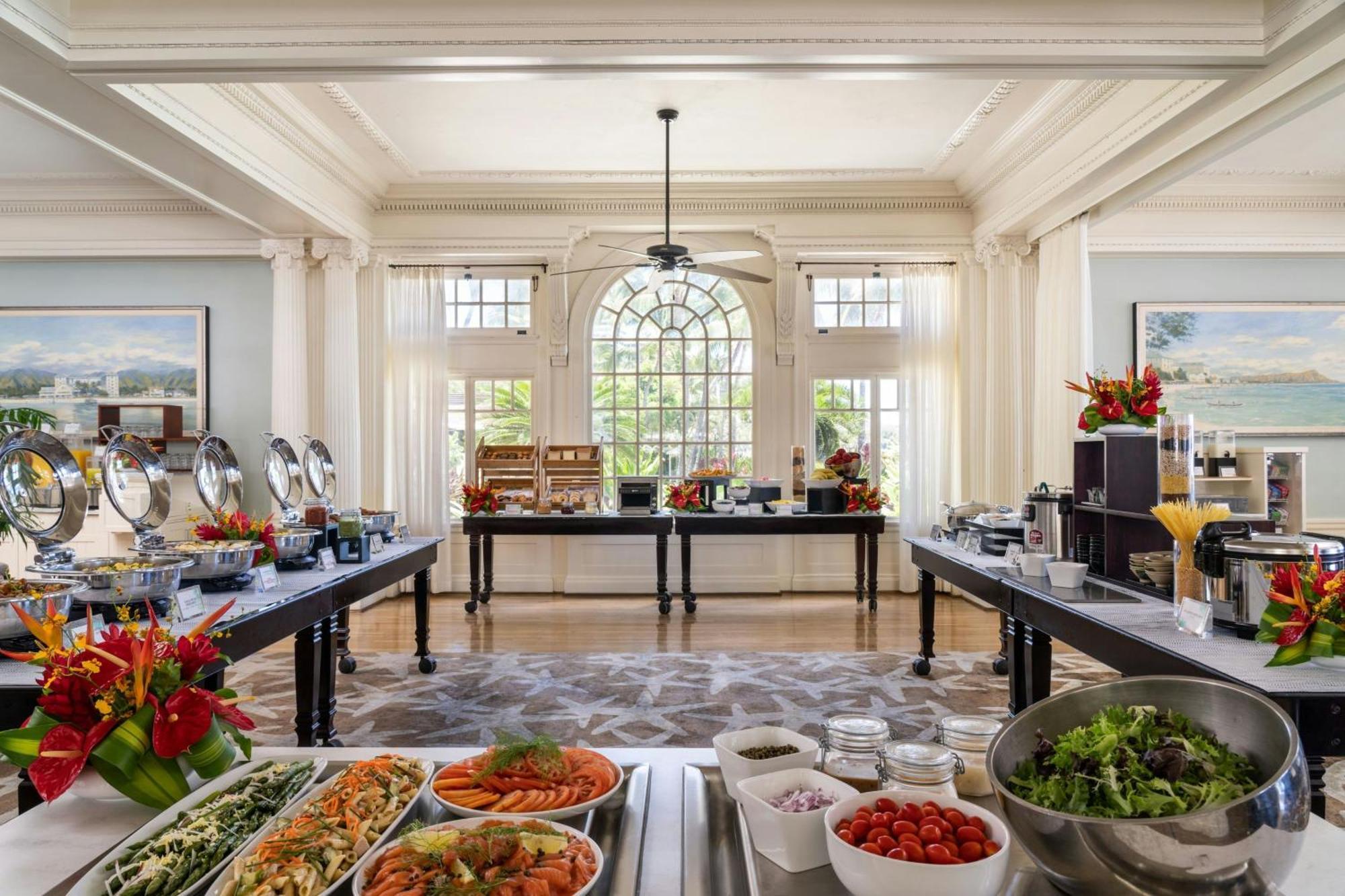 Resort Moana Surfrider, A Westin & Spa, Waikiki 4*