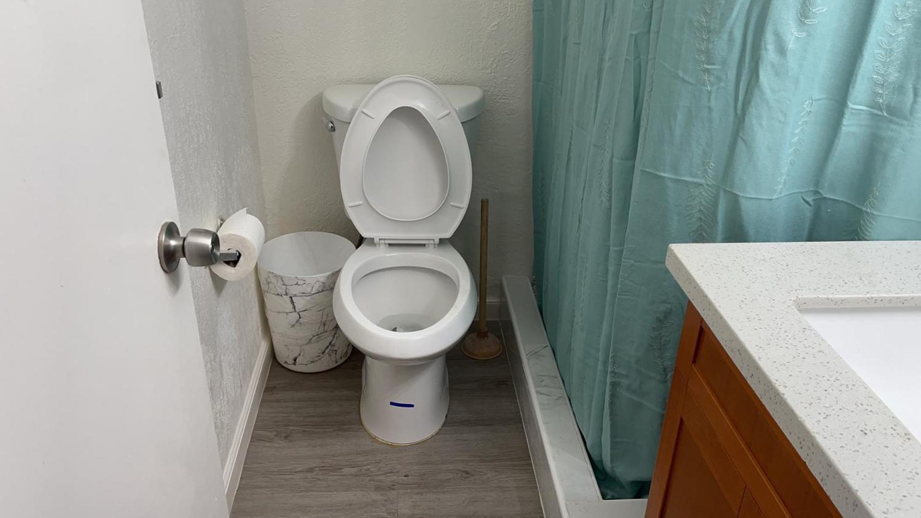 Waikiki Canal Family 6person Honolulu