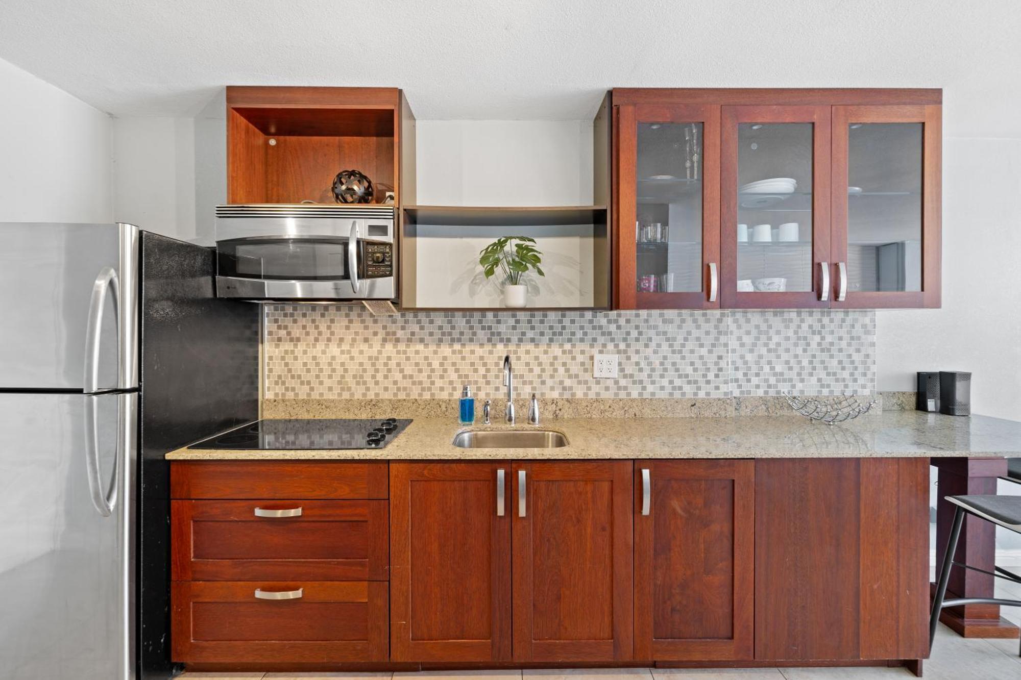Apartment Waikiki Ilikai Marina