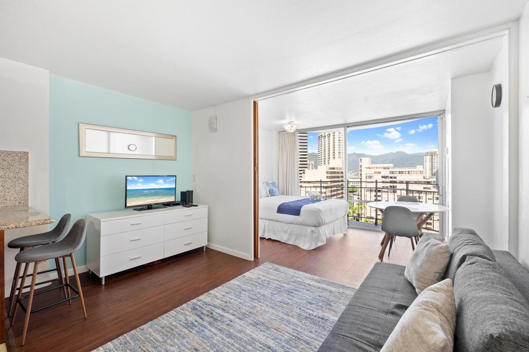 Waikiki Ilikai Marina Apartment