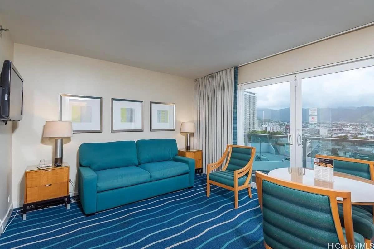 Stunning Ala Moana 1br W Balcony & Mountain Views 0626 * Honolulu
