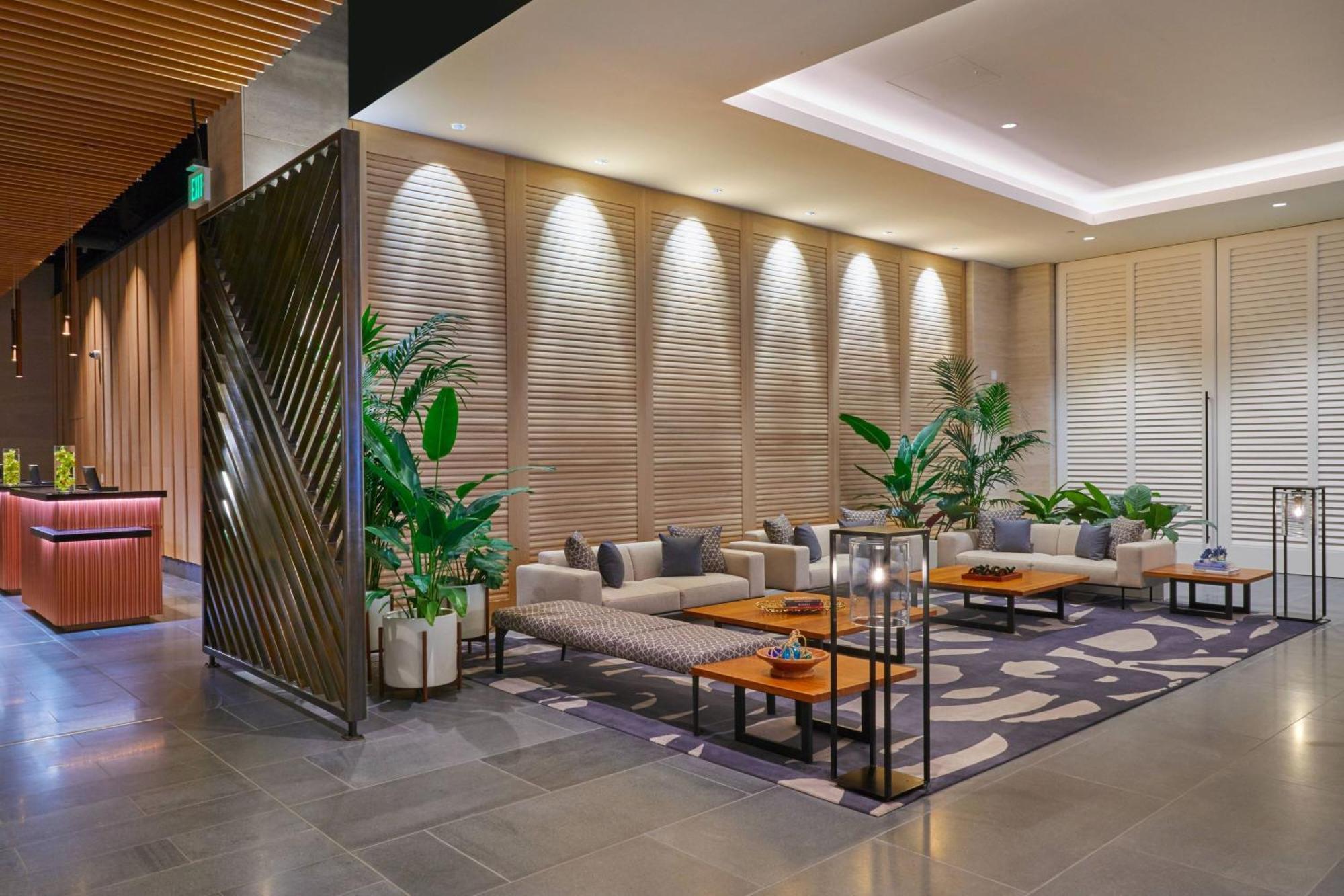 Hotel Renaissance Residences Oahu