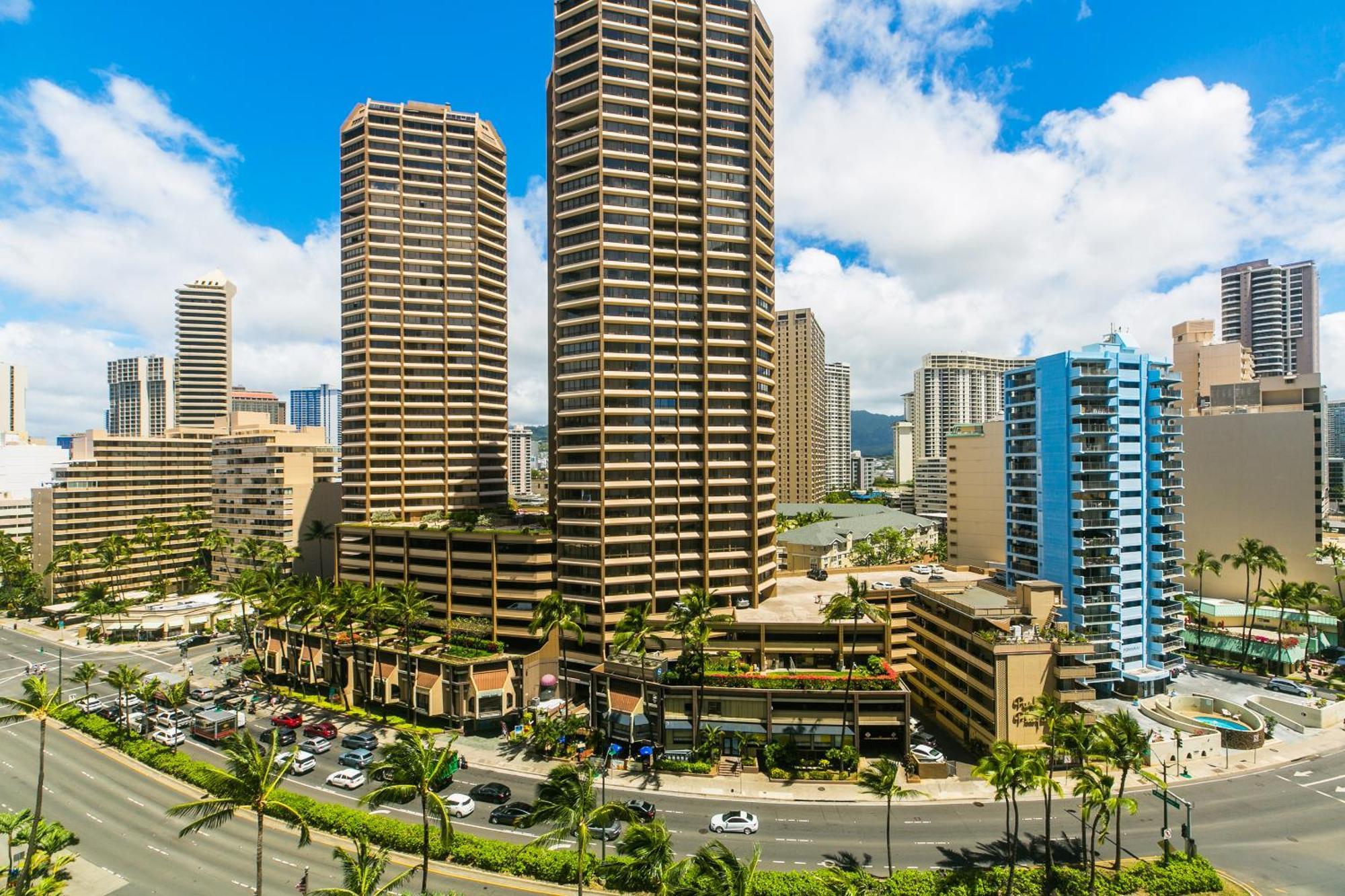 Ilikai Tower 1117 * Honolulu