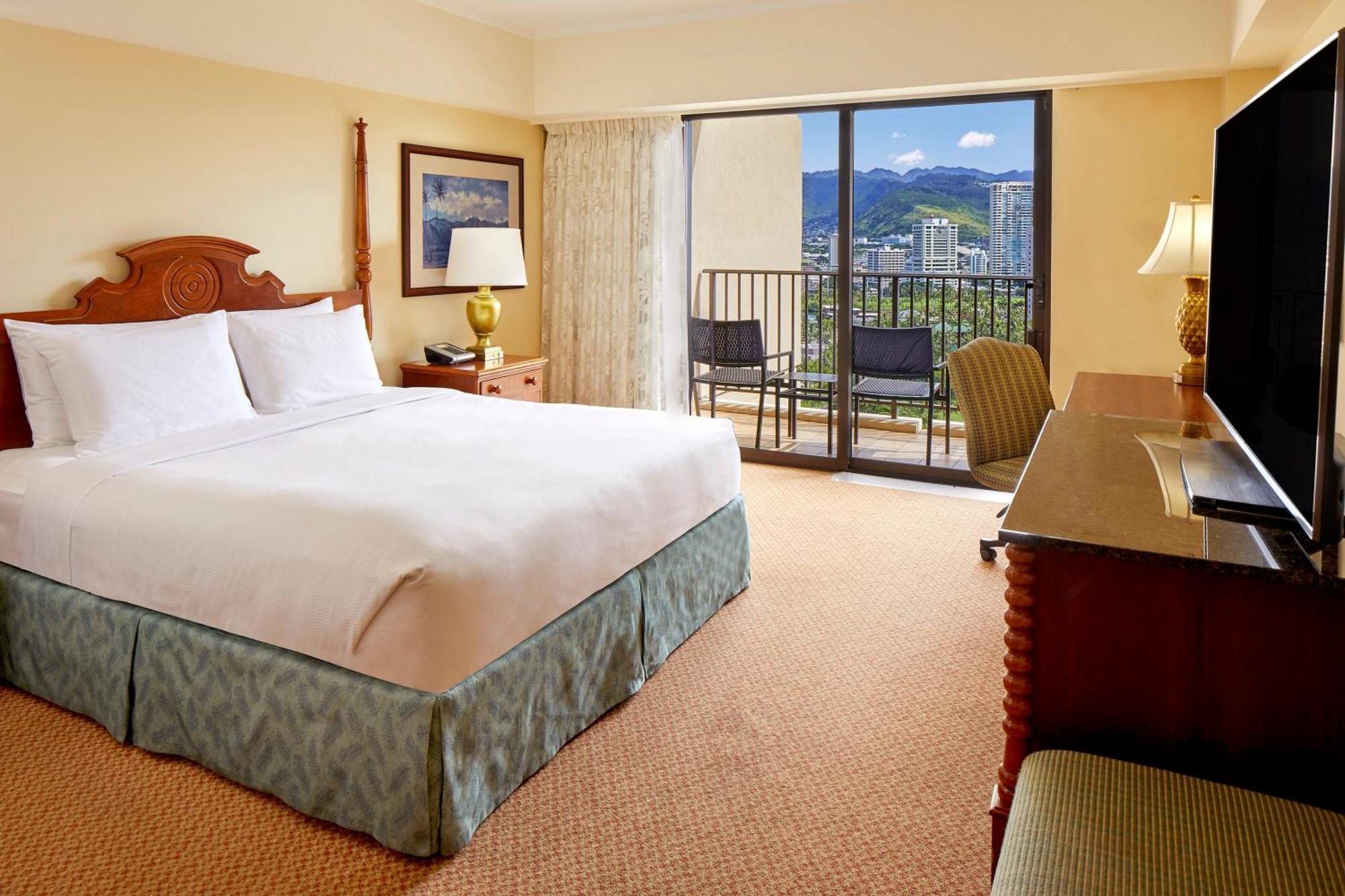 Hilton Hawaiian Village Waikiki Resort 4*