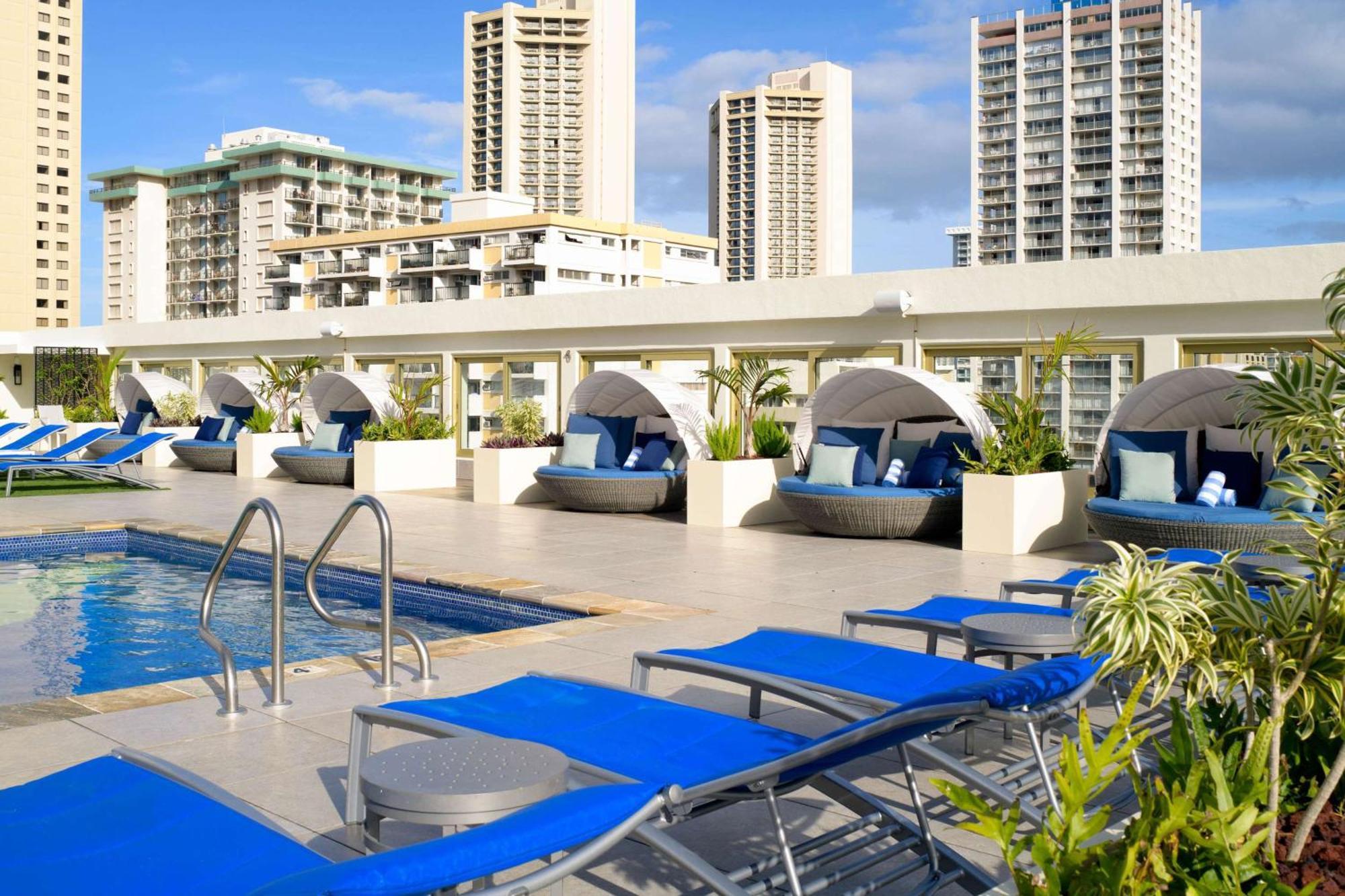 Resort Hilton Waikiki & 4*