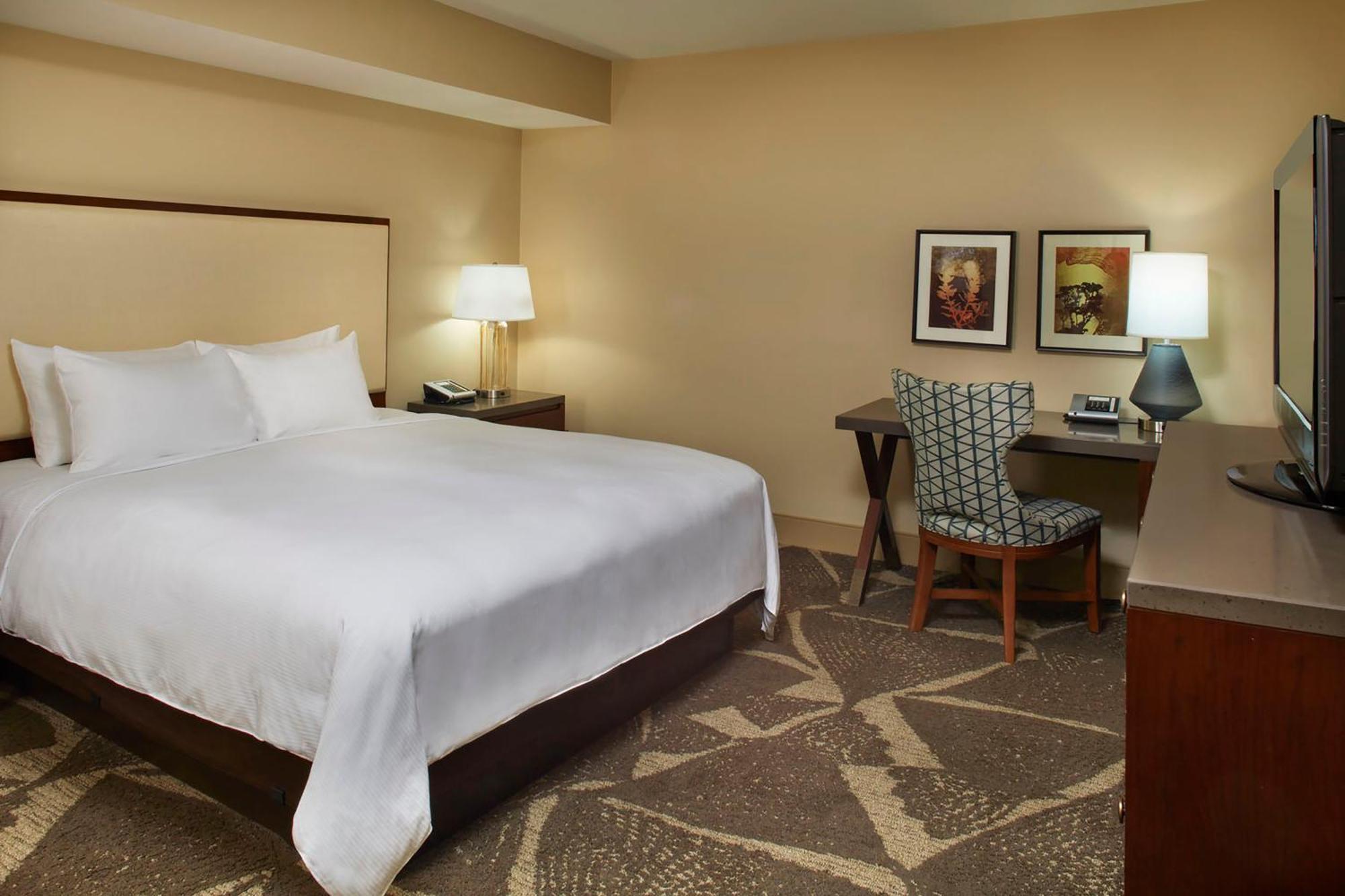 Hilton Hawaiian Village Waikiki Resort