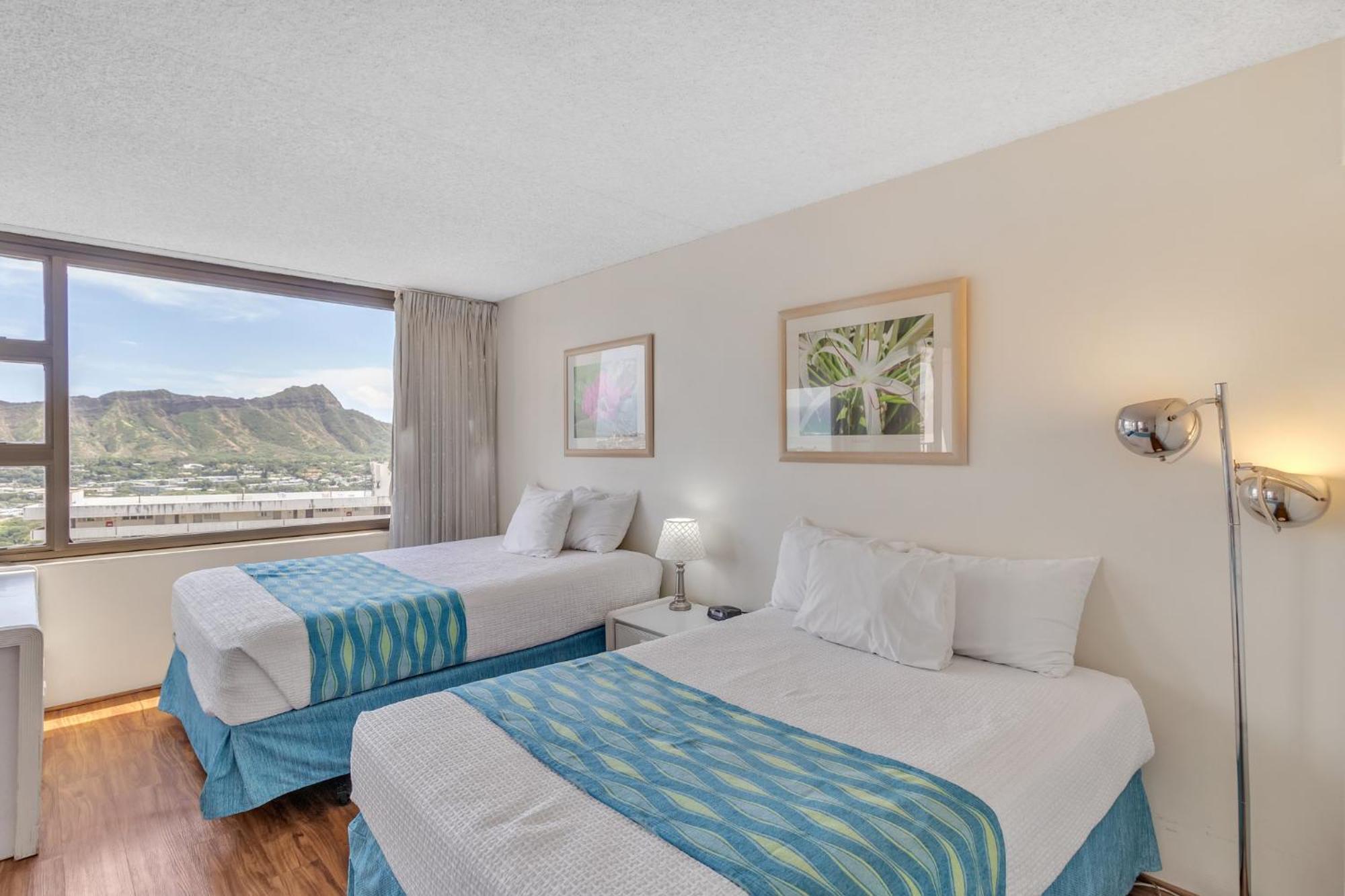Elevated With Diamond Head & Ocean Views, Steps From Waikiki * Honolulu