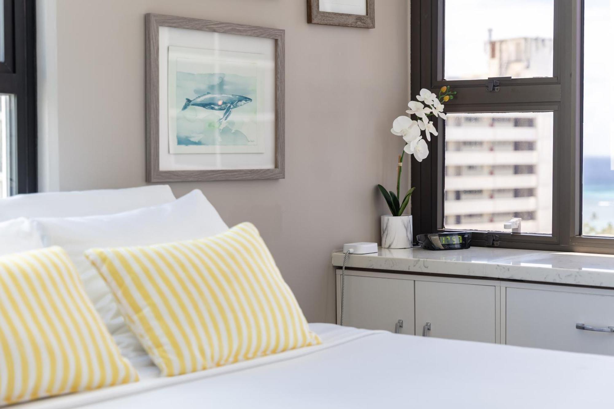 Rare Deluxe Ocean View Gem With Free Parking Apartment Honolulu