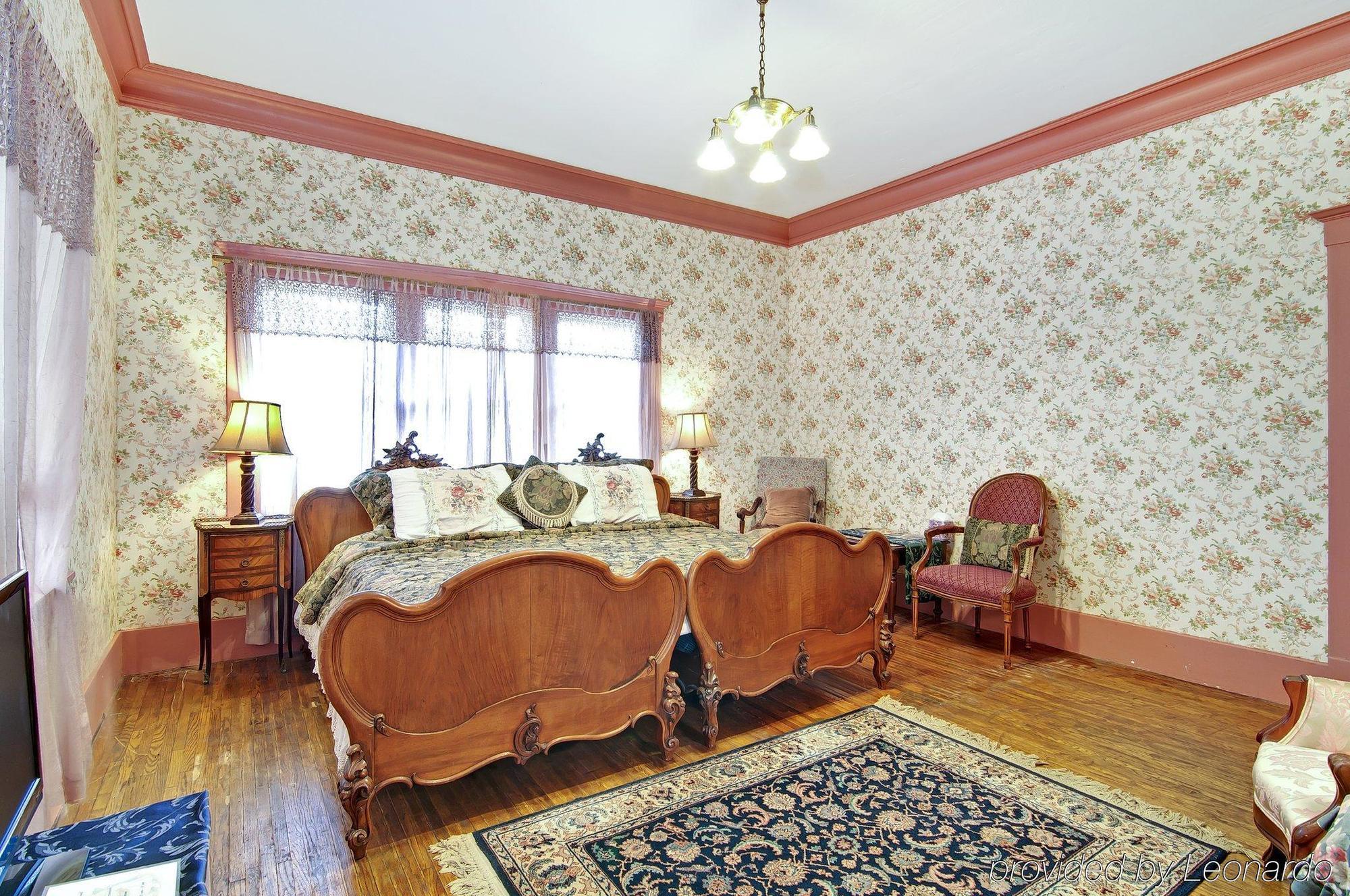 Bed & Breakfast Manoa Valley 3*