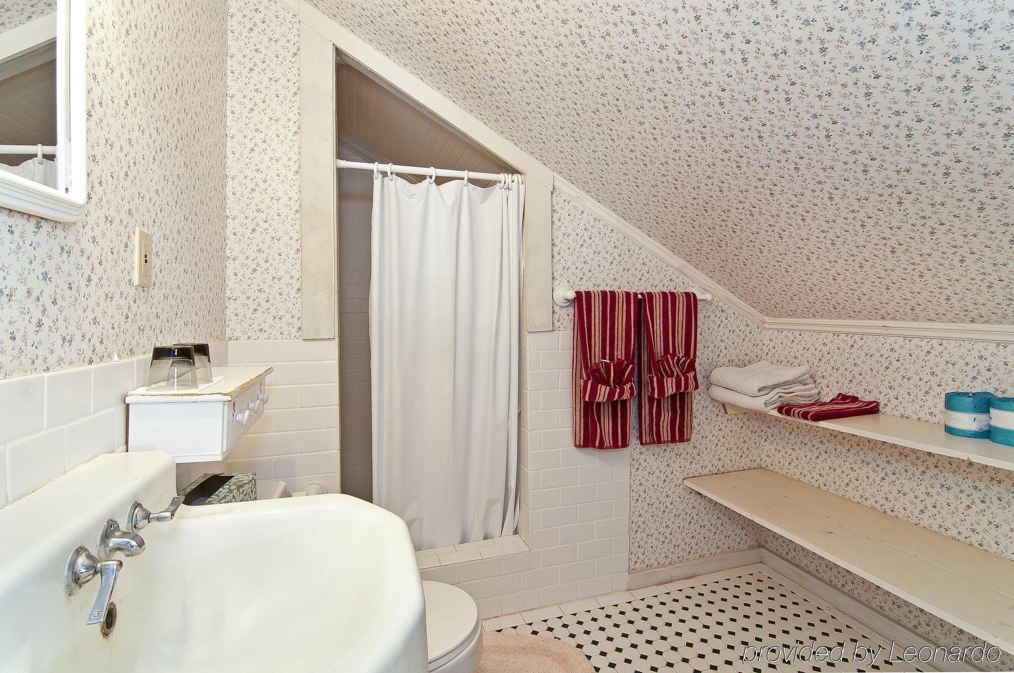 Manoa Valley Bed & Breakfast 3*