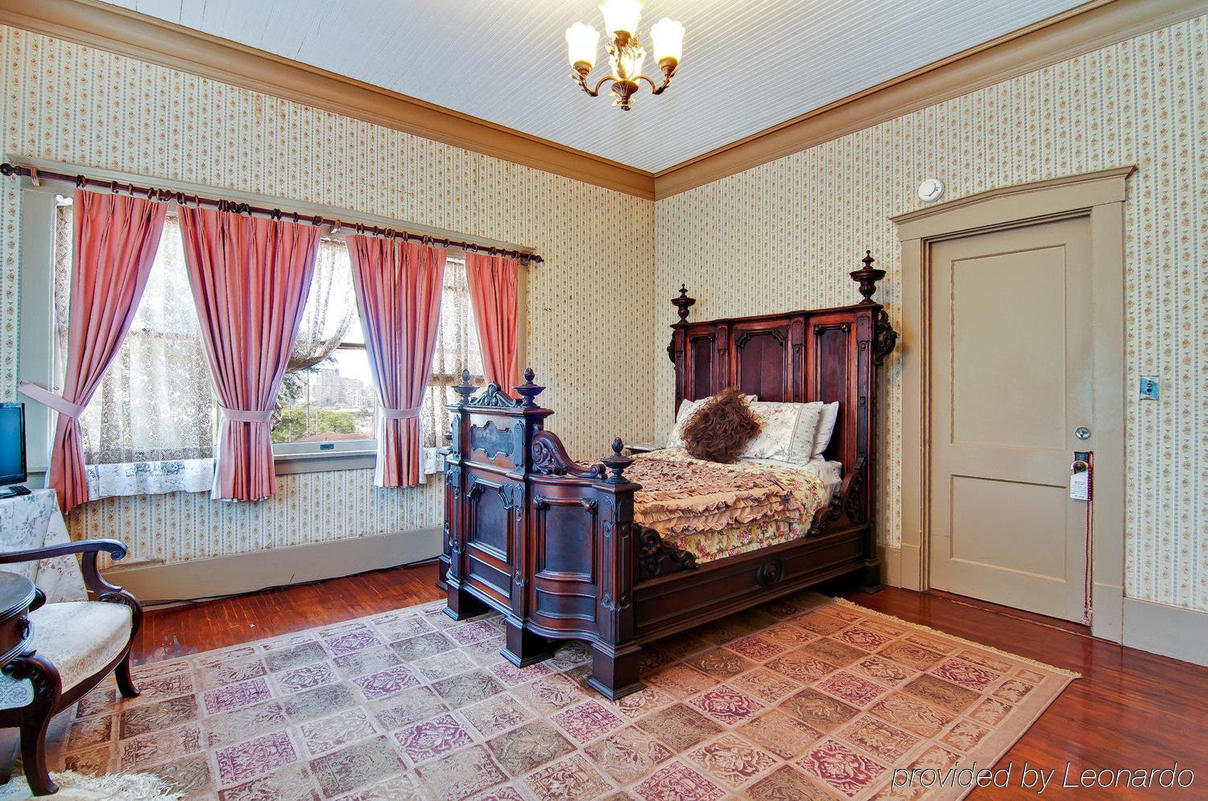 Bed & Breakfast Manoa Valley 3*