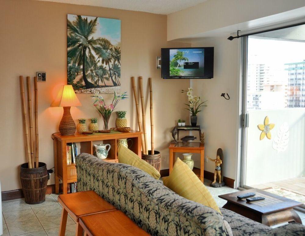 Jenny's Waikiki *
