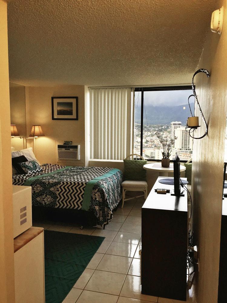 Hotel Waikiki Monarch 2*